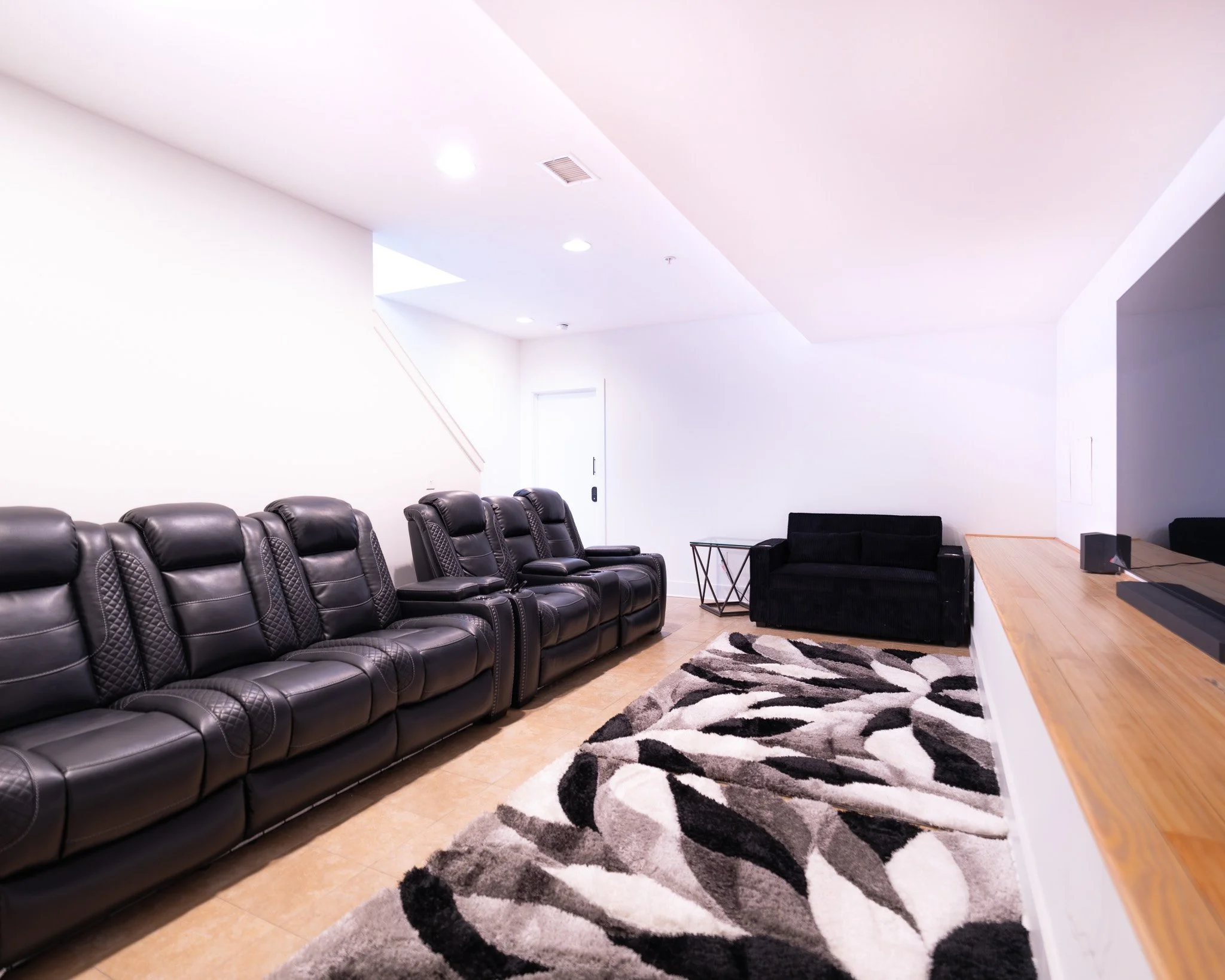 ARV02214-HDR.jpg