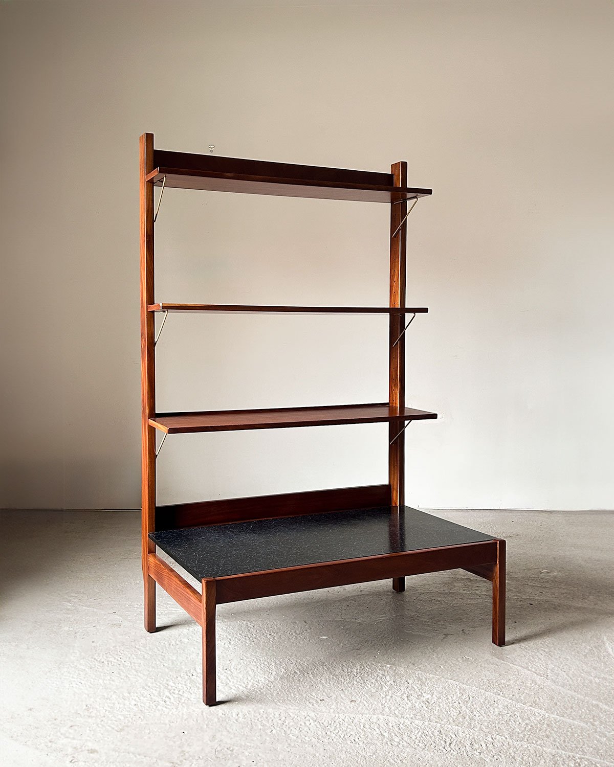 Gambit Freestanding Shelf / Room Divider by George Fejer & Eric Pamphilon for Guy Rogers, c.1960s - Department