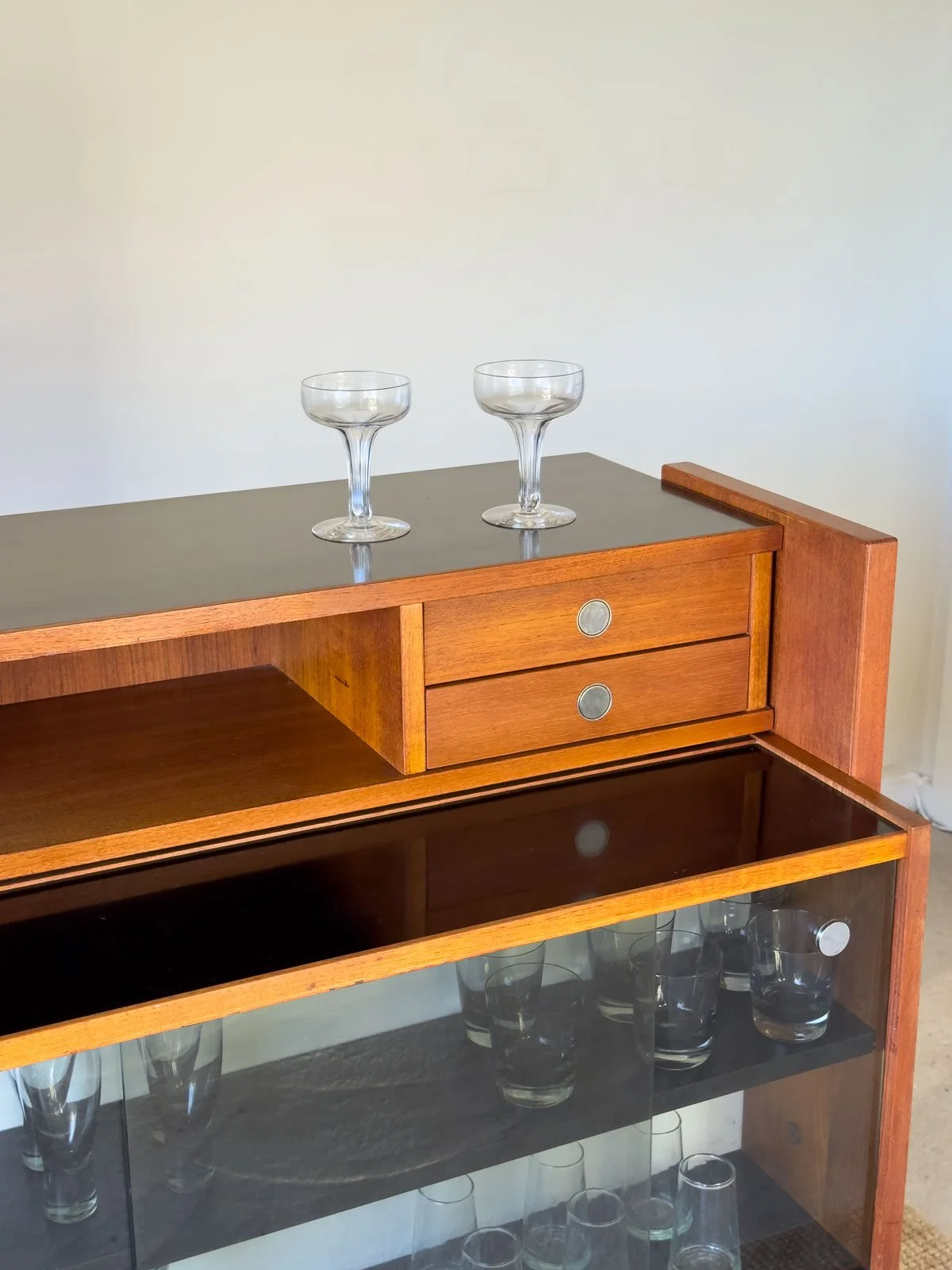 _1960s-Erik-Buch-for-Dyrlund-teak-drinks-bar-15.jpg