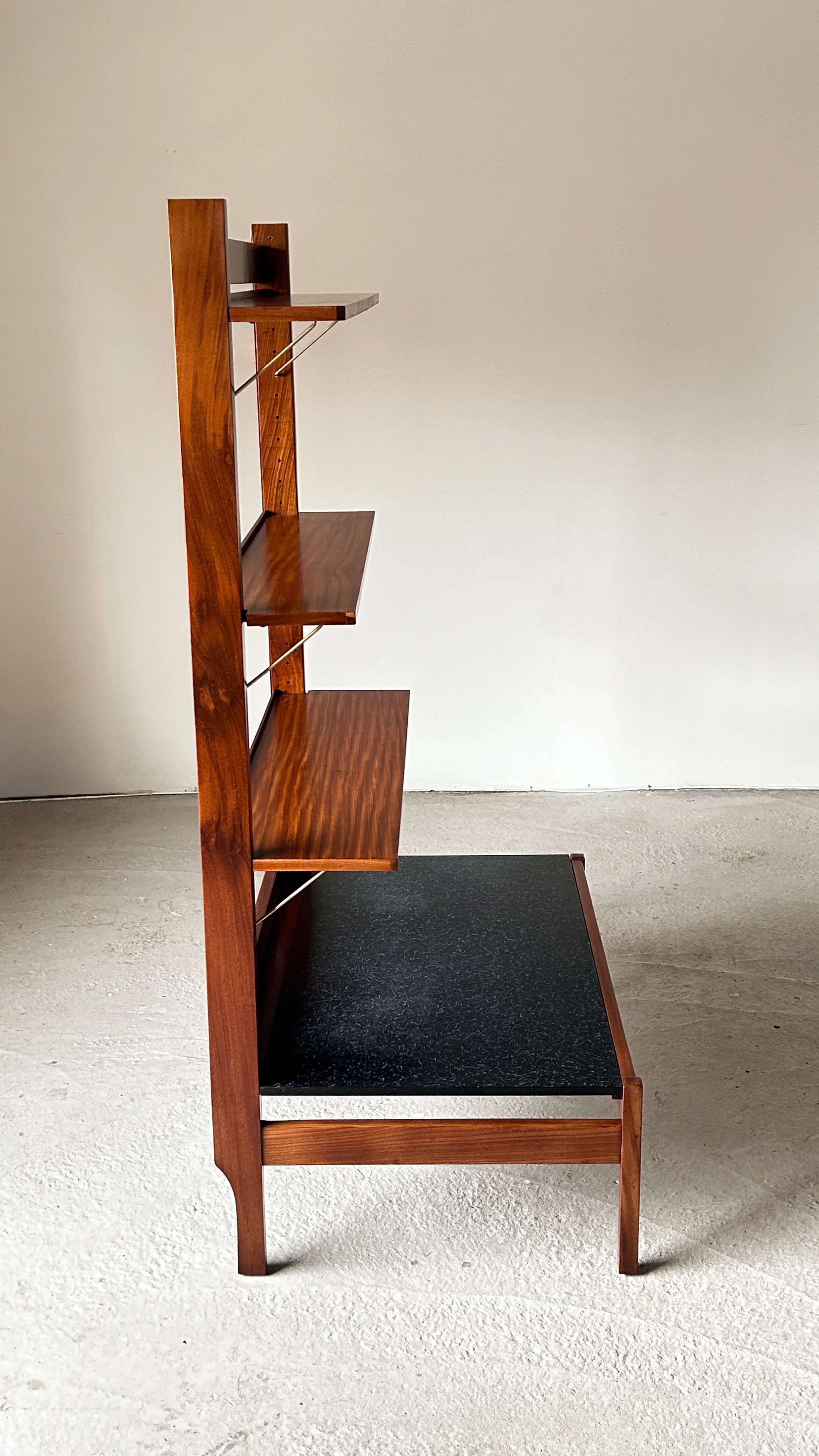 Gambit Freestanding Shelf / Room Divider by George Fejer & Eric Pamphilon for Guy Rogers, c.1960s - Department