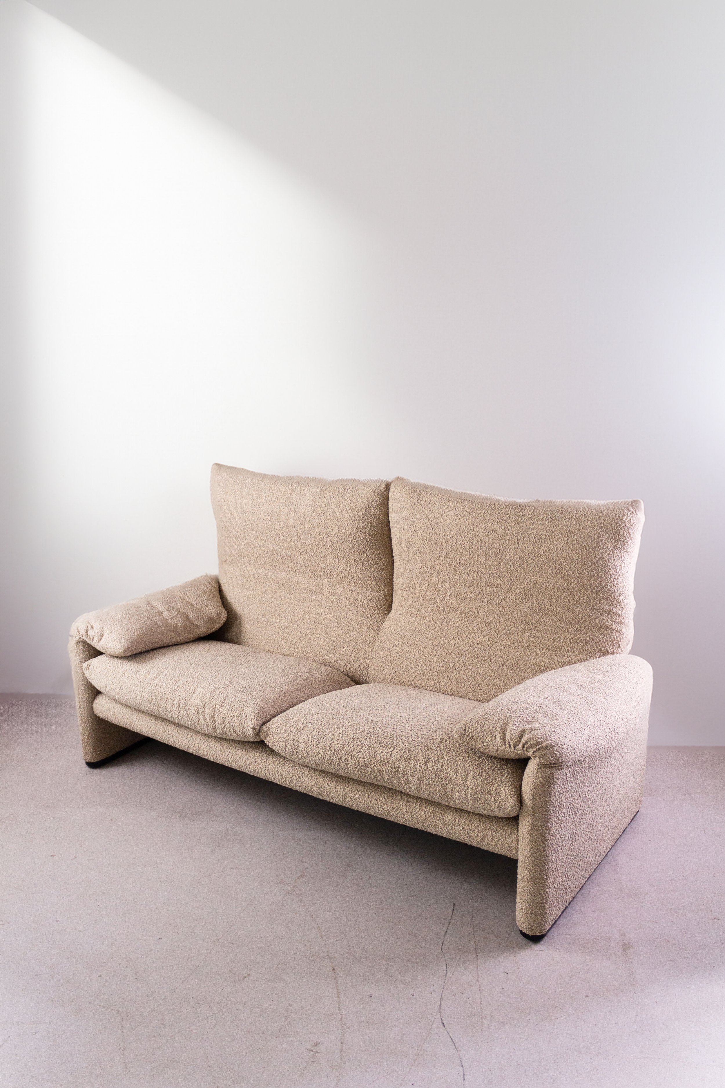 Cassina Maralunga 2.5-Seater in Oatmeal Bouclé - Department