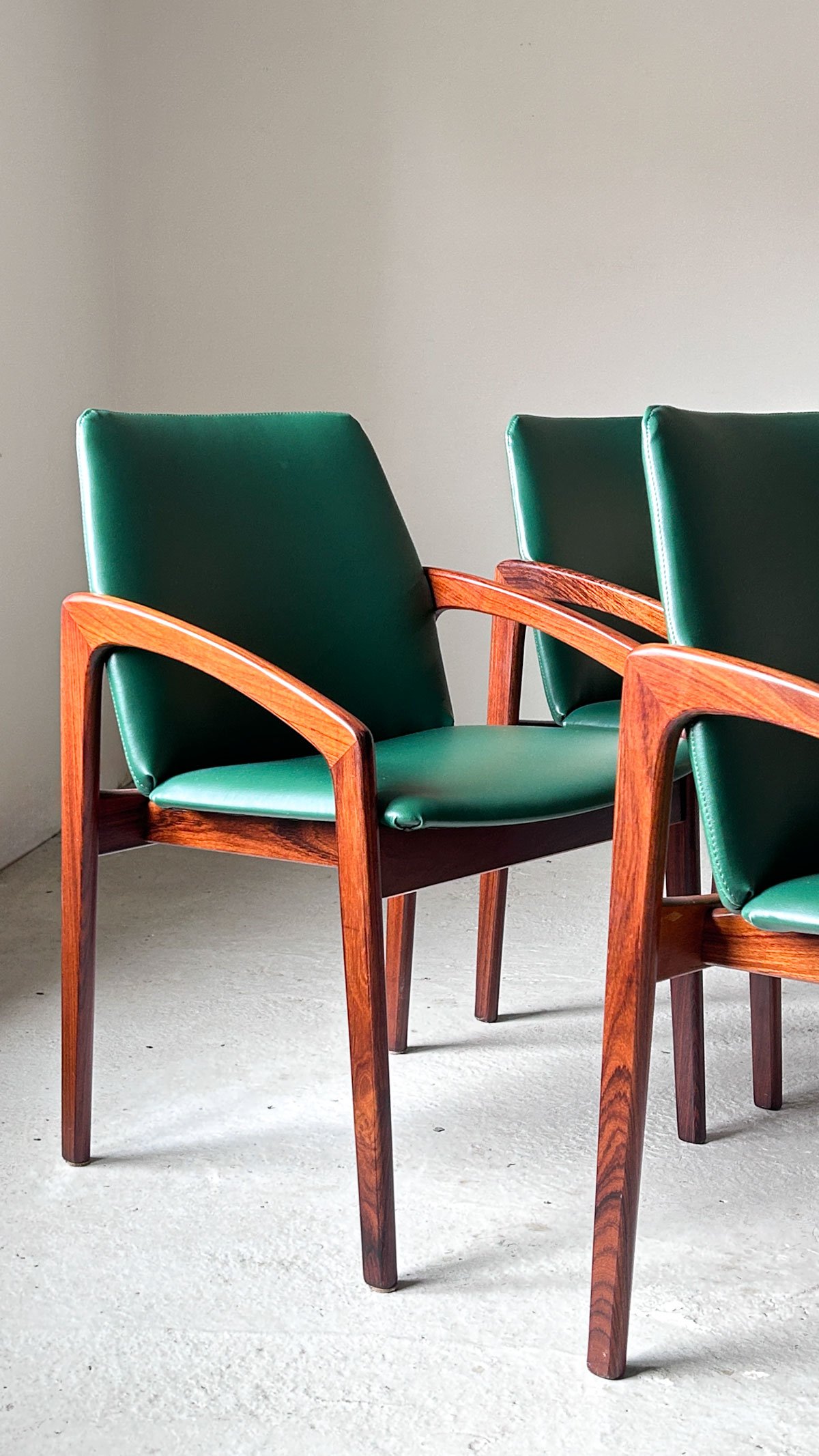 Set of 6 Rosewood Model 23 Dining Chairs by Henning Kjaernulf for Korup, Denmark - Department