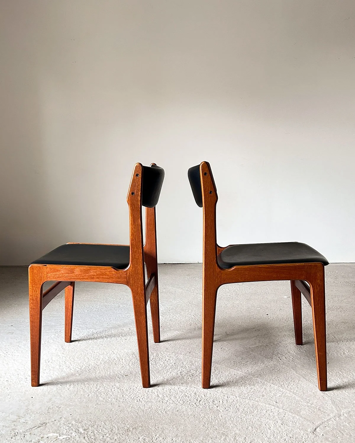 Set of 6 Teak Dining Chairs by Erik Buch for Oddense Maskinsnedkeri / O.D. Møbler, Denmark, 1960s - Department