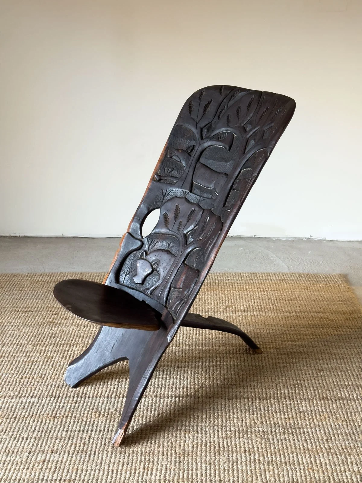 20th-Century-carved-hard-wood-African-Palaver-Chair.jpg