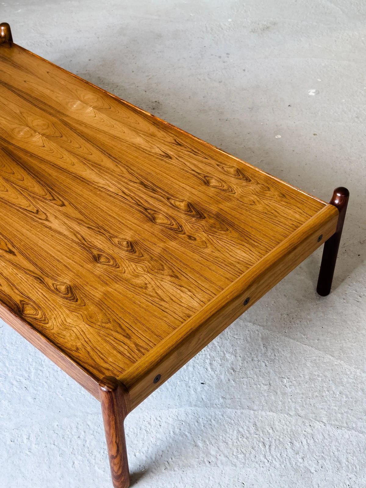 Johannes-Andersen-for-Silkeborg-Rosewood-Coffee-Table,-1960s-5.jpg