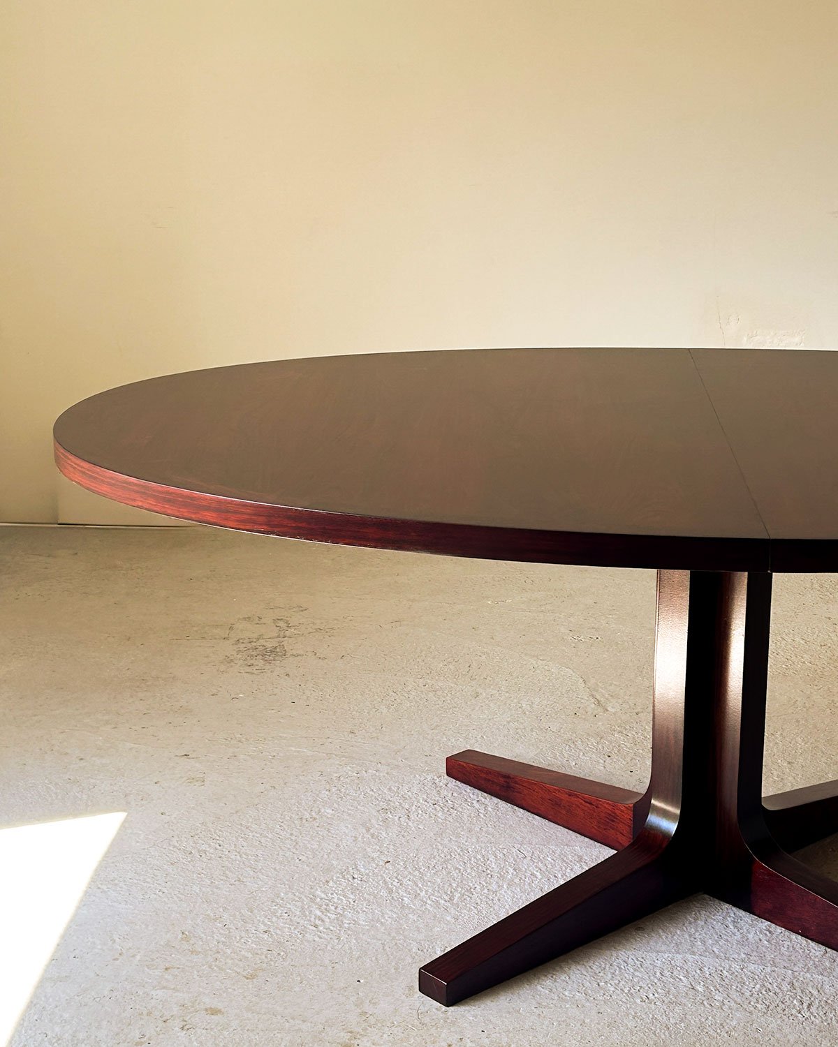 John-Mortensen-Rosewood-Dining-Table-9.jpg