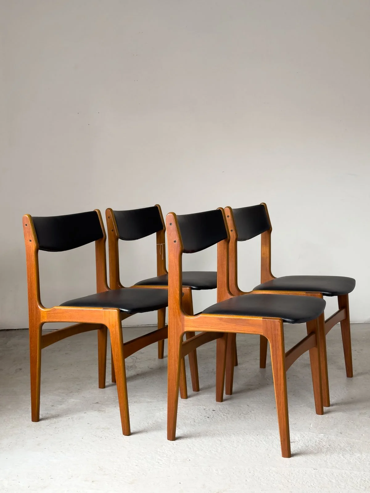 Set of Four Teak Dining Chairs by Erik Buch for Oddense Maskinsnedkeri, Denmark, 1960s - Department