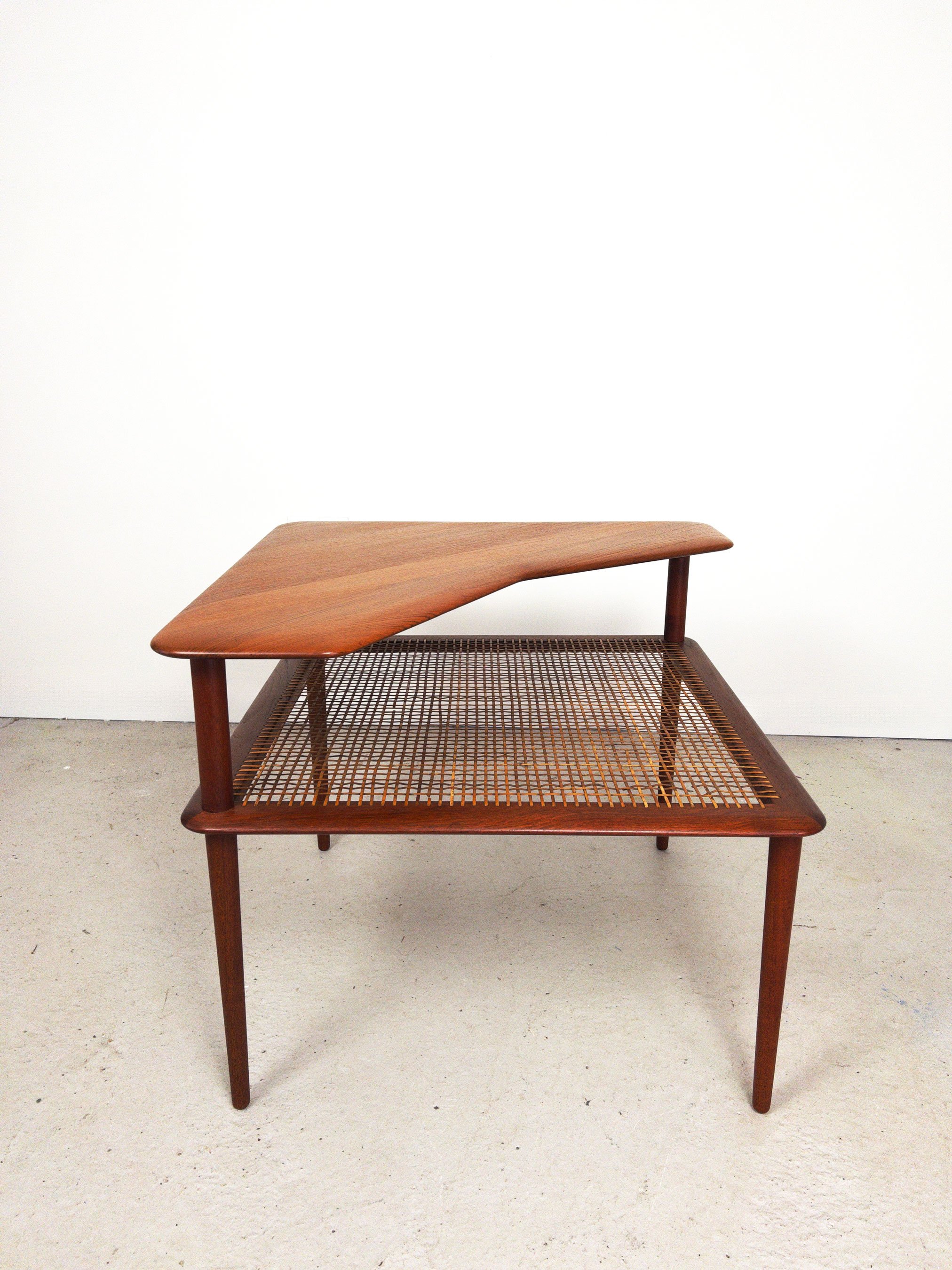 'Minerva' Teak Corner Table by Peter Hvidt & Orla Mølgaard-Nielsen, 1957 - Department