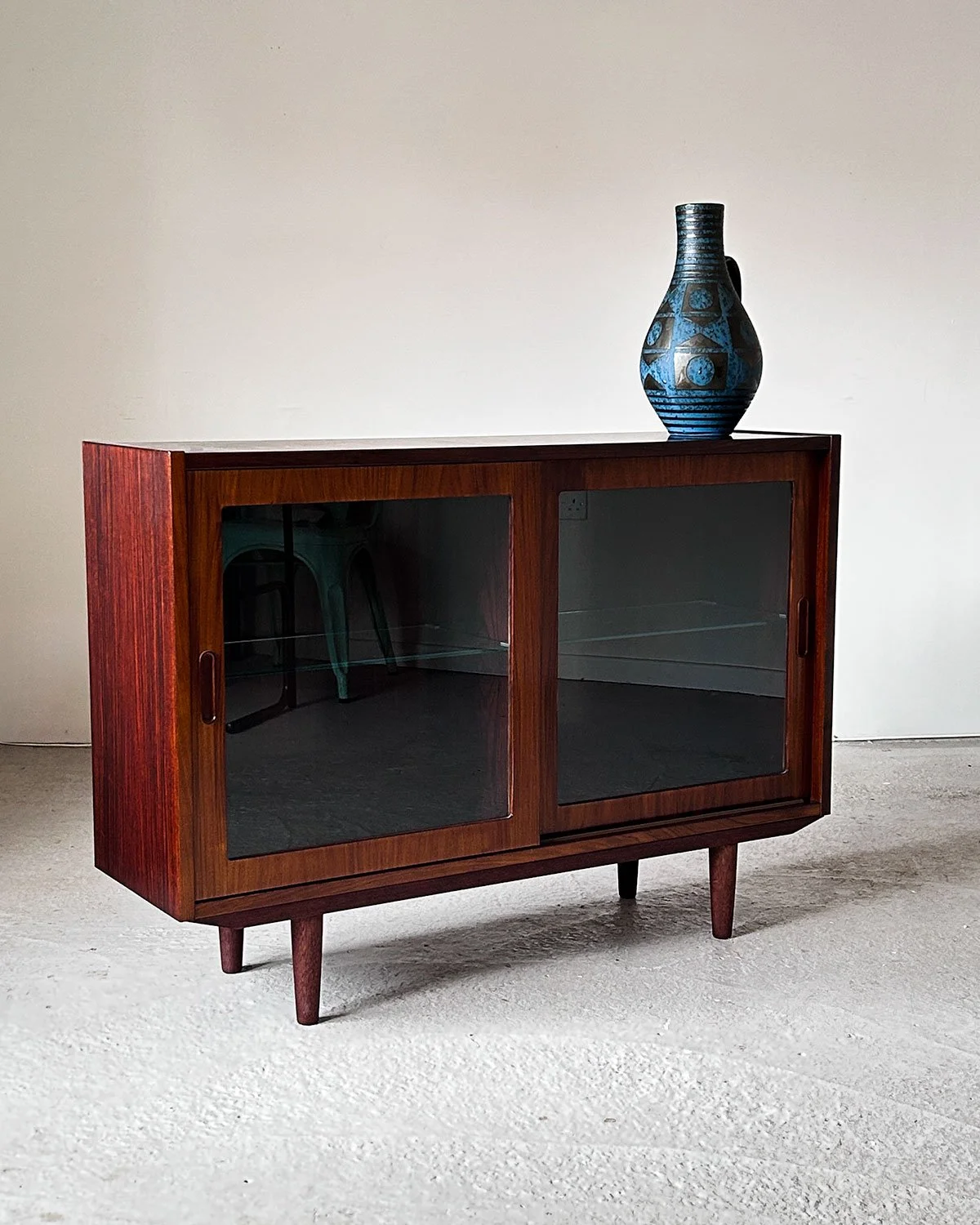 Poul-Hundevad-Glazed-Danish-Bookcase-with-Sliding-Doors,-1970s.jpg