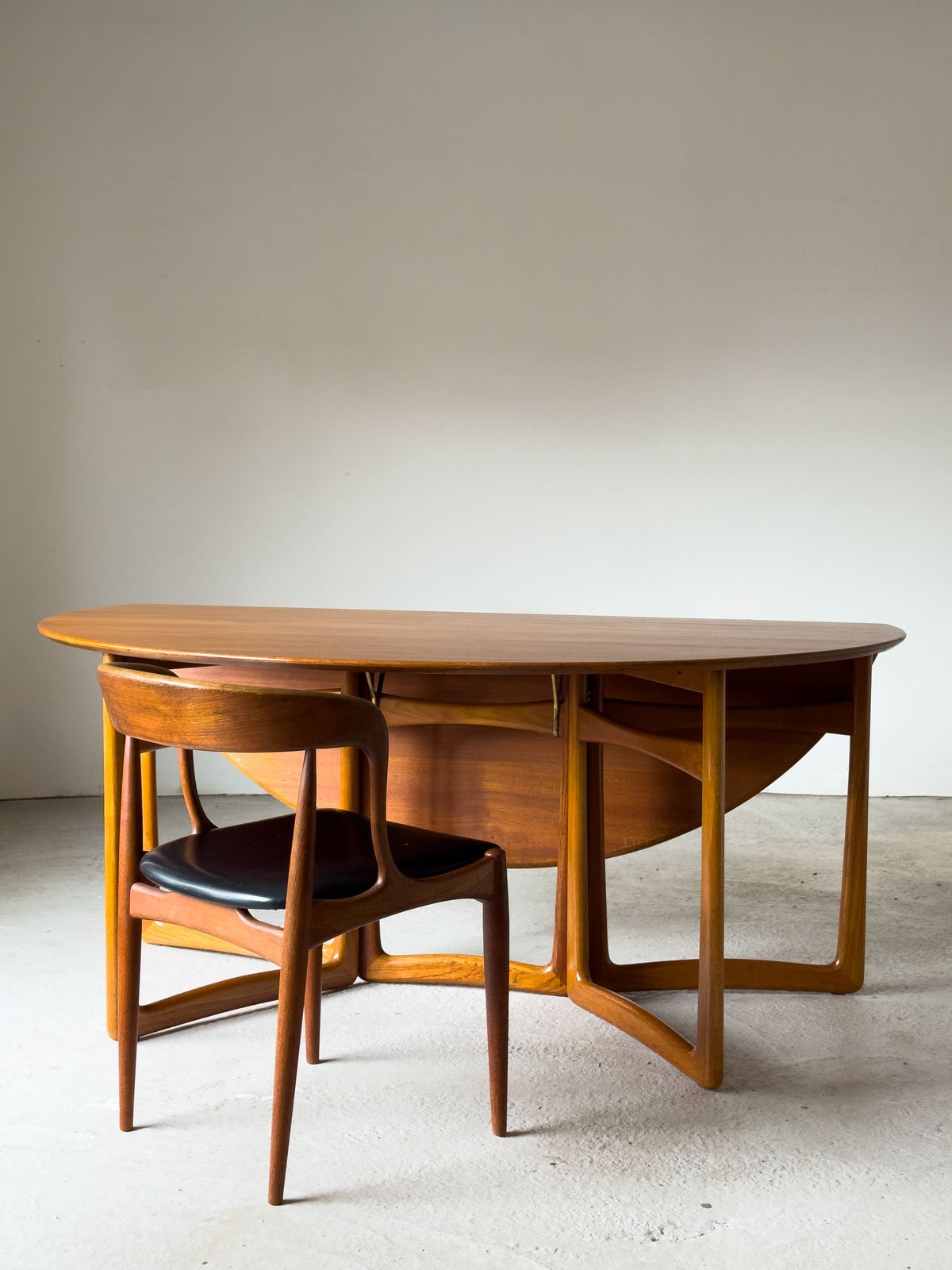 Solid Teak Gateleg Dining Table by Peter Hvidt & Orla Mølgaard-Nielsen for France & Son, Denmark, 1960s - Department