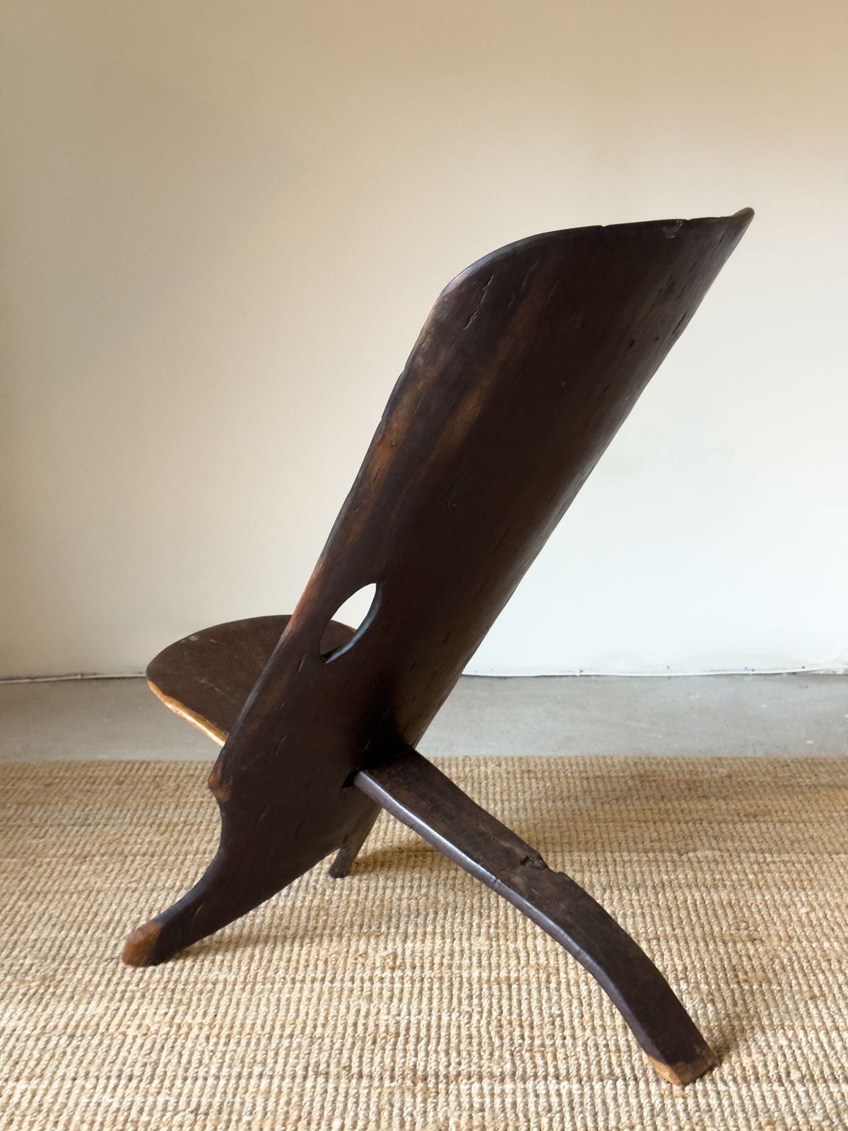 20th-Century-carved-hard-wood-African-Palaver-Chair-9.jpg