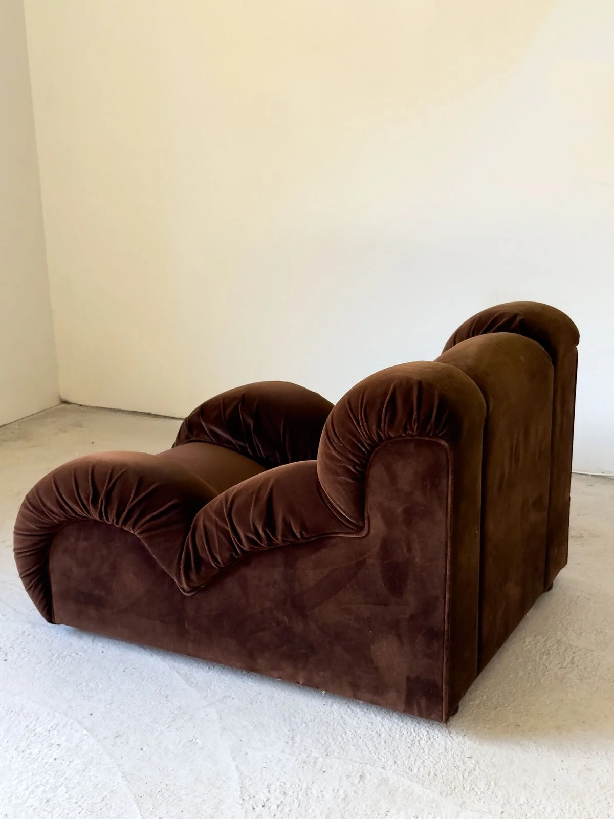 Collins-and-Hayes-'cloud'-armchair,-1970s-velvet.jpg