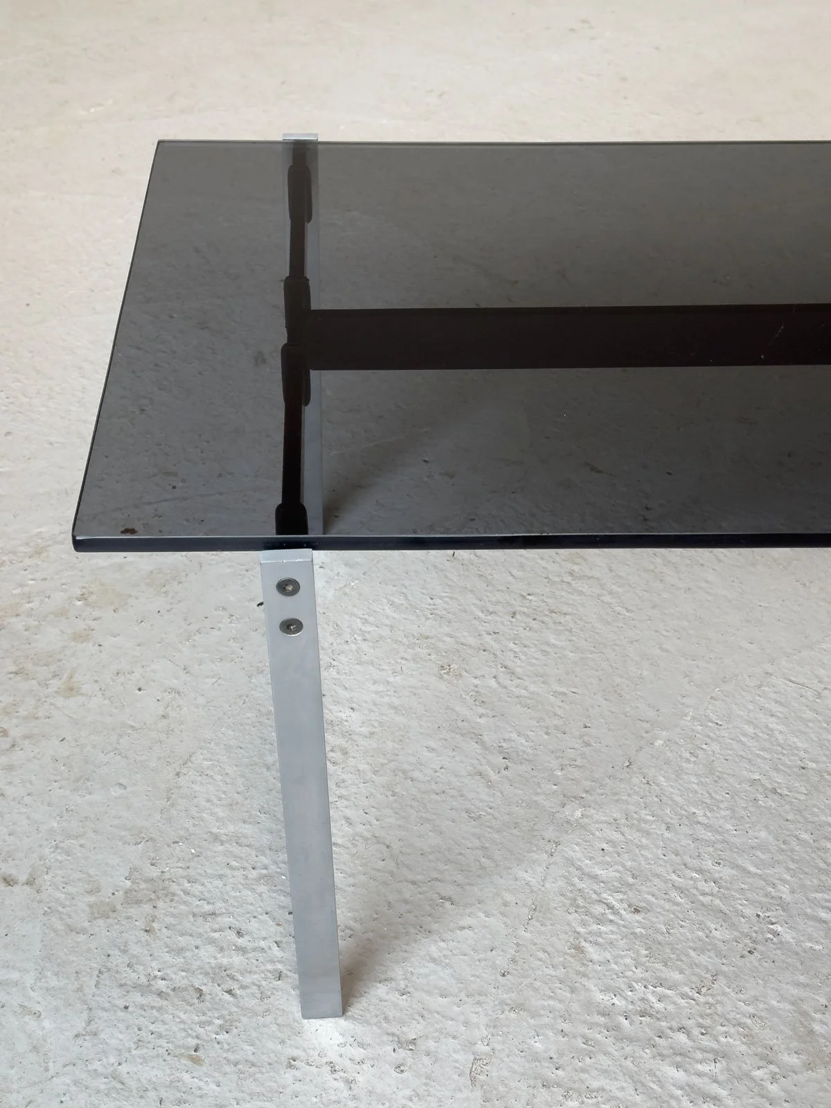 Robin Day Alpha Coffee Table, 1959 – Original Smoked Glass, Hille First Production - Department