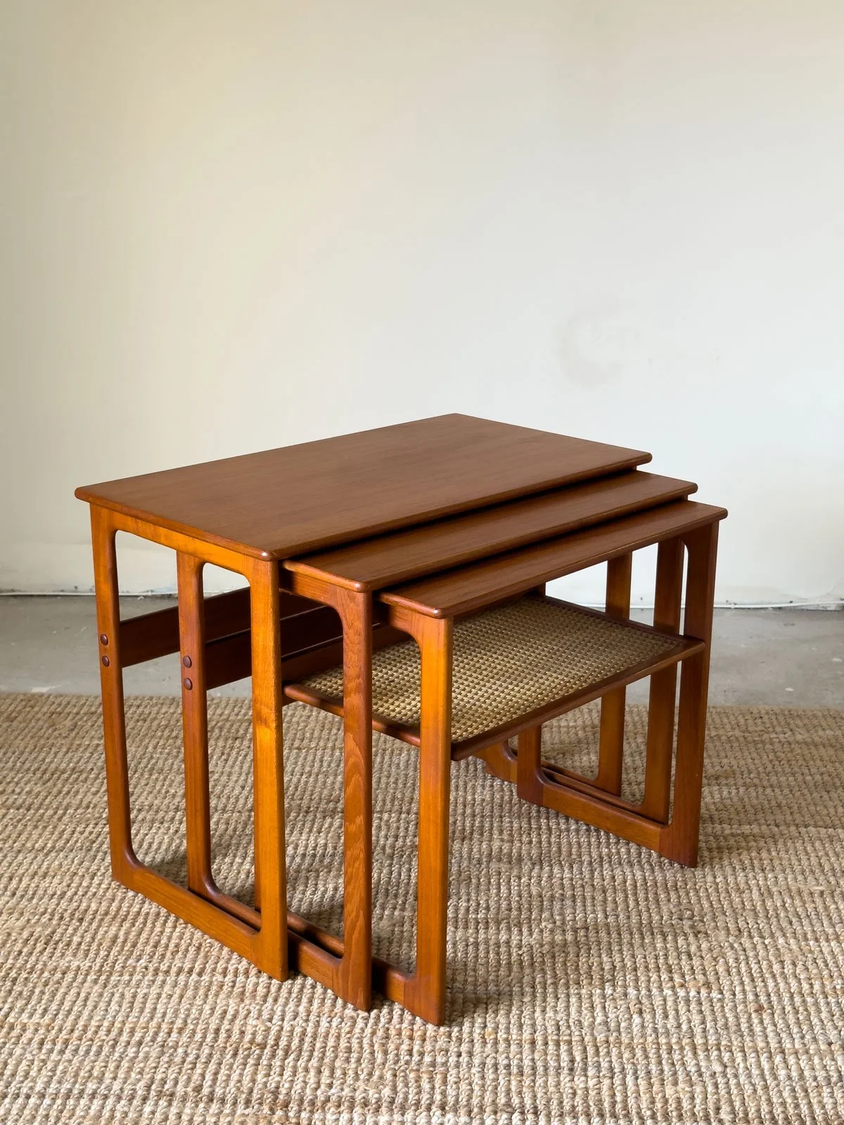Johannes-Andersen-Teak-Nest-of-Tables-11.jpg