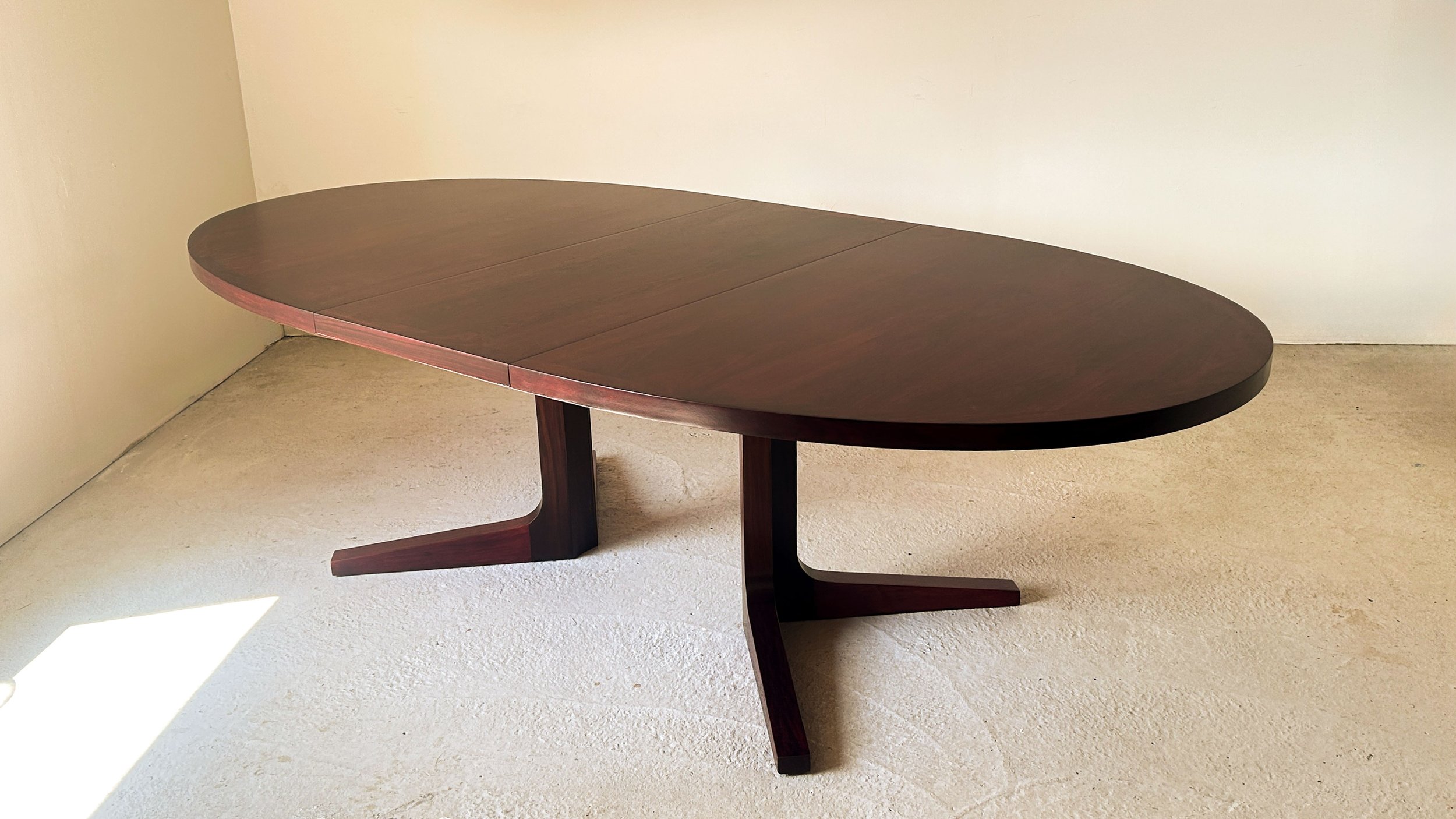 John-Mortensen-Rosewood-Dining-Table-7.jpg