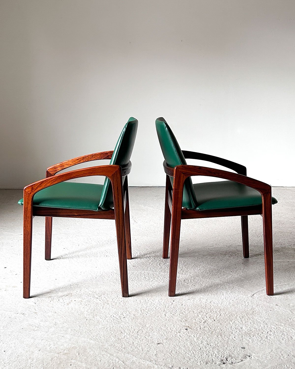 Set of 6 Rosewood Model 23 Dining Chairs by Henning Kjaernulf for Korup, Denmark - Department