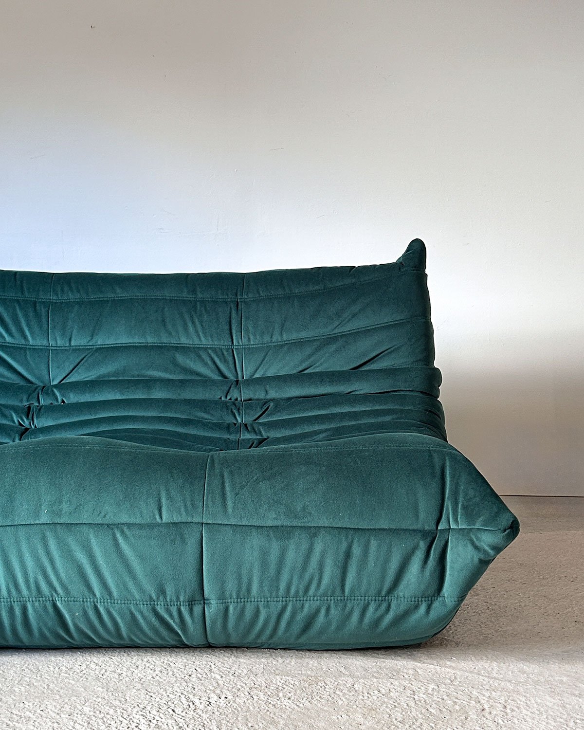Ligne-Roset-Togo-Suite-Deep-Green.jpg