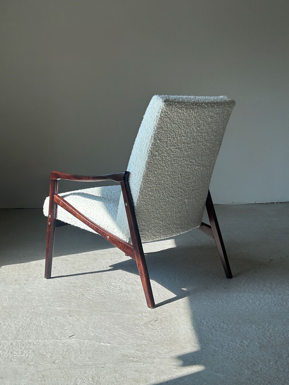 Pair of 1960s Armchairs by Jiří Jiroutek for Interier Praha – Restored Czech Modernist Design - Department