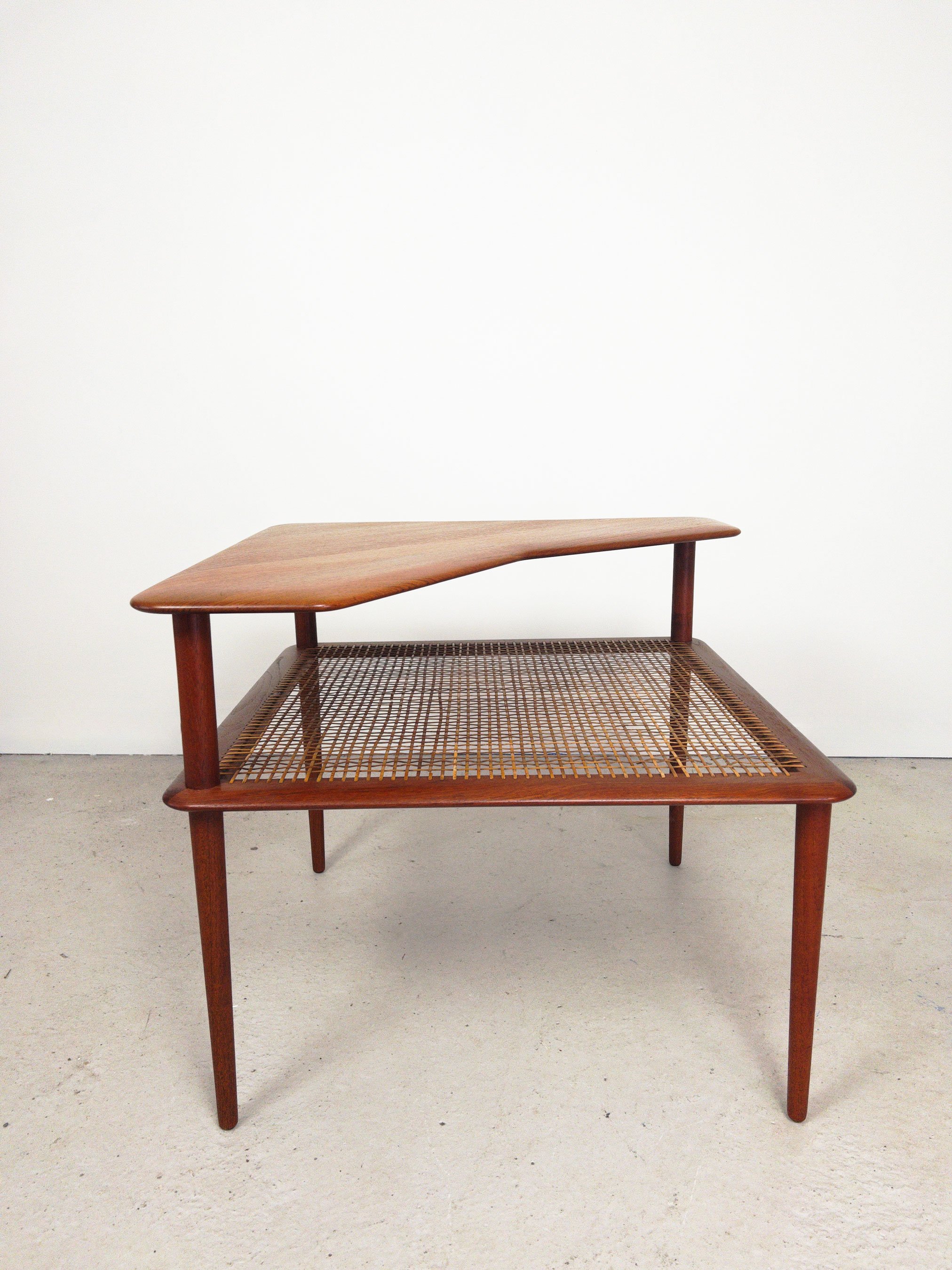'Minerva' Teak Corner Table by Peter Hvidt & Orla Mølgaard-Nielsen, 1957 - Department