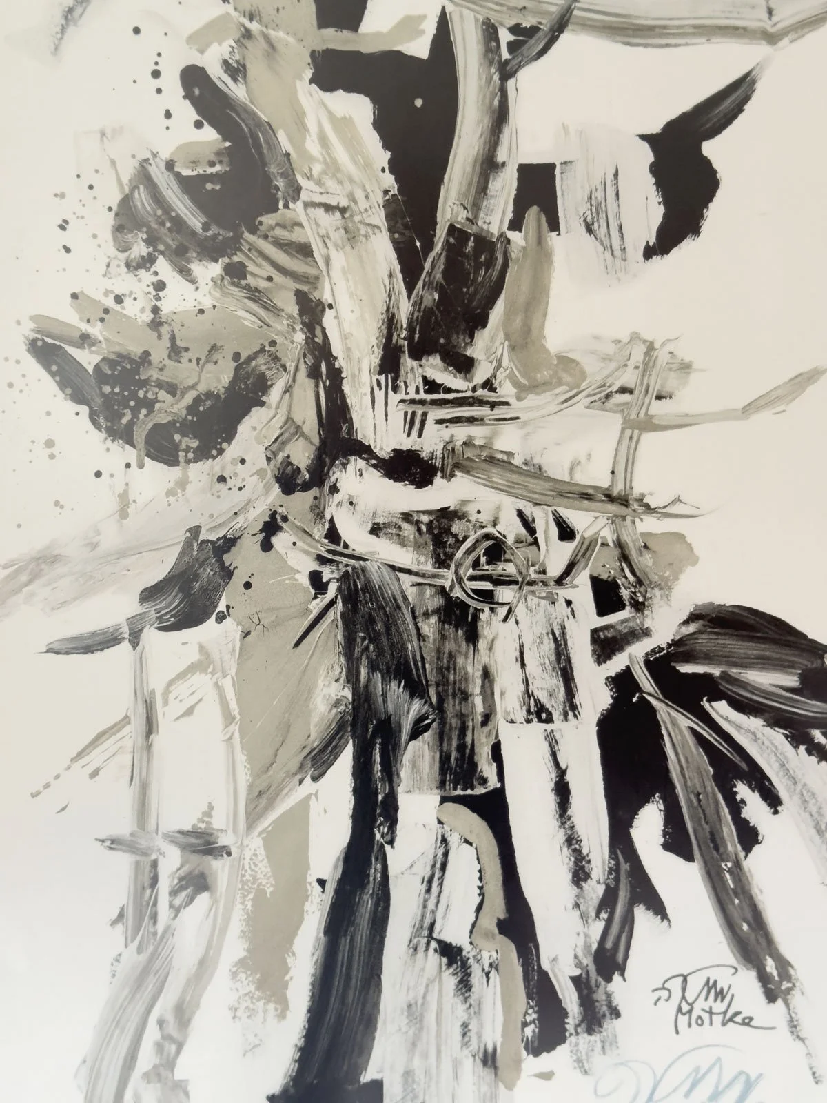 Motke-Blum---Abstract-Monohrome-Painting.jpg