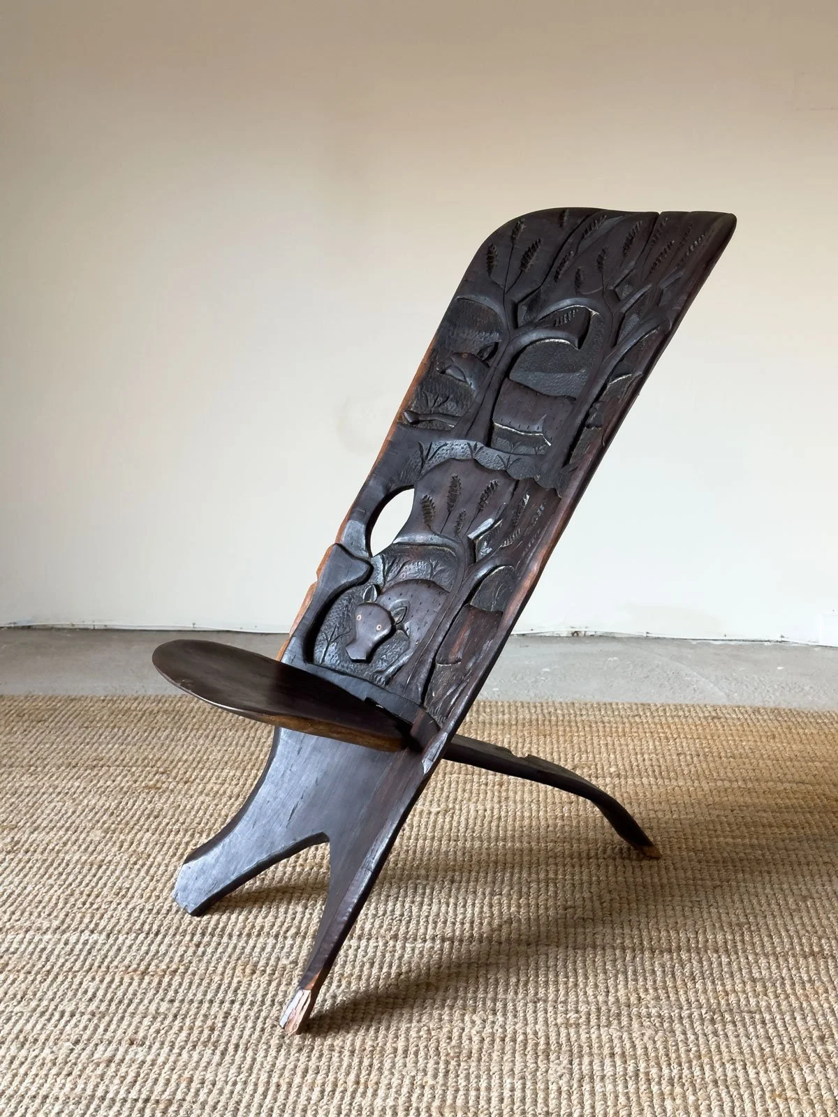 20th-Century-carved-hard-wood-African-Palaver-Chair-10.jpg