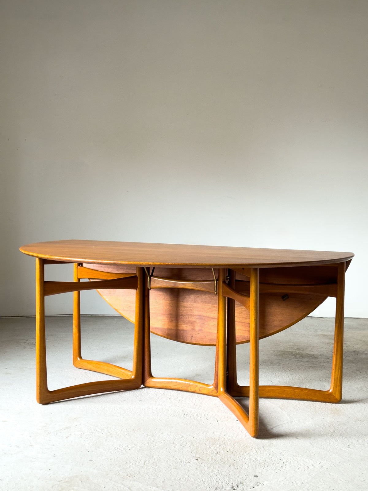 Solid Teak Gateleg Dining Table by Peter Hvidt & Orla Mølgaard-Nielsen for France & Son, Denmark, 1960s - Department