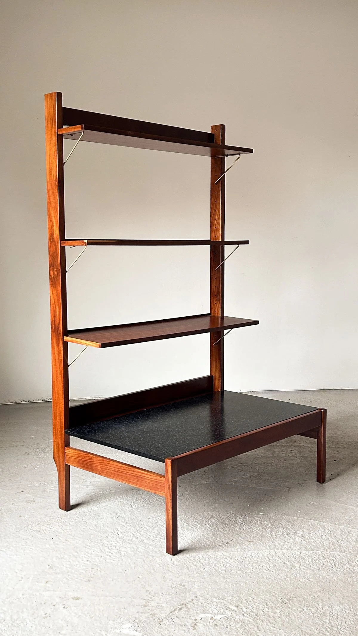 Gambit Freestanding Shelf / Room Divider by George Fejer & Eric Pamphilon for Guy Rogers, c.1960s - Department