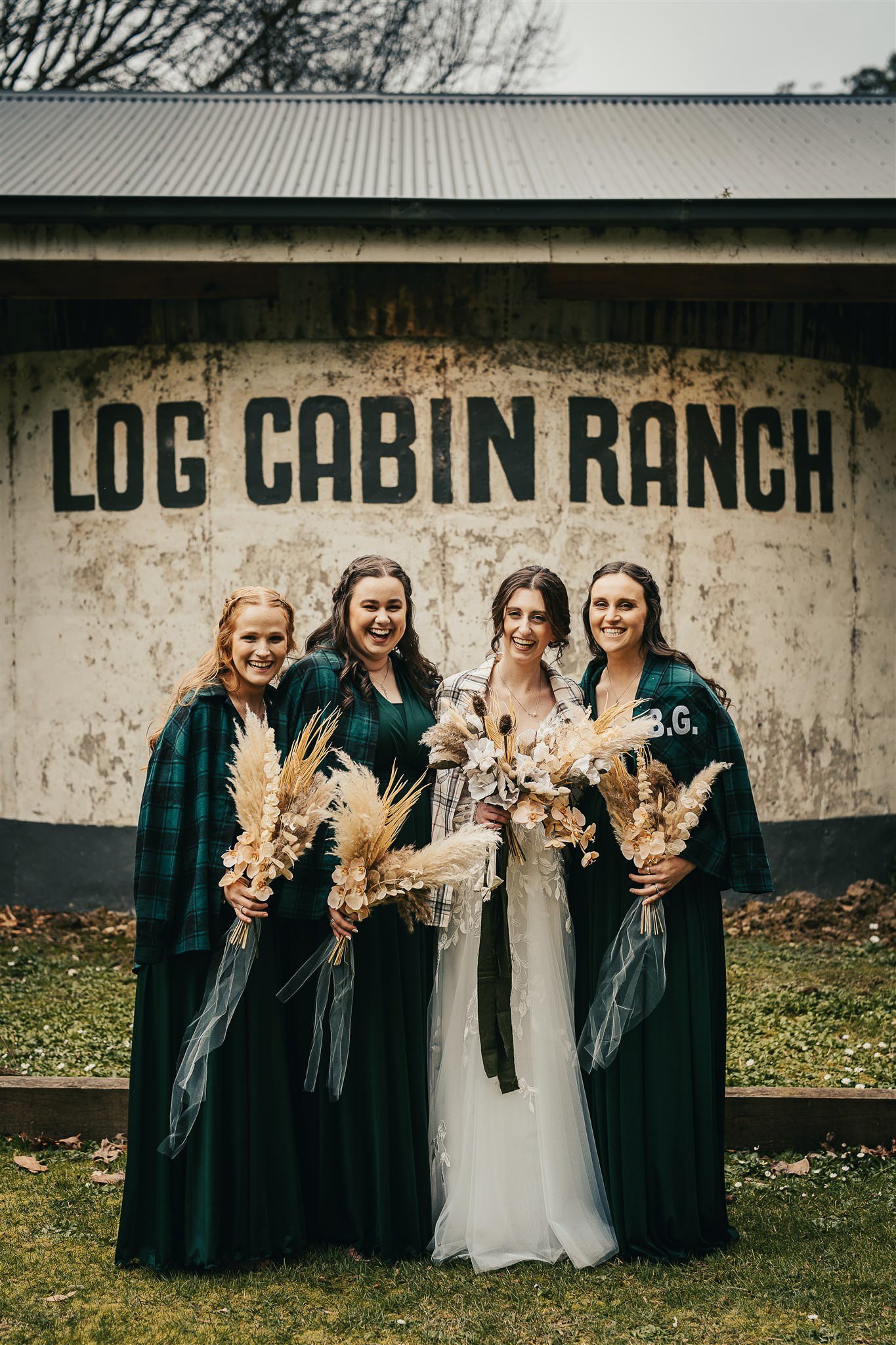 Log-Cabin-Ranch-Wedding-01036.jpg