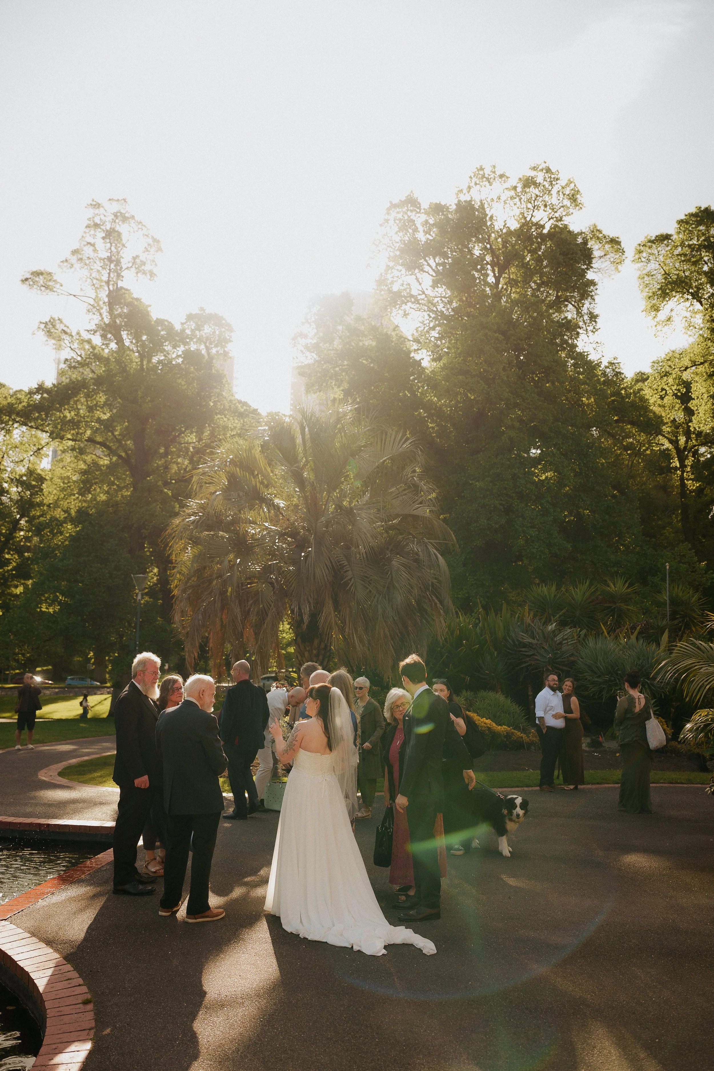 Grace_&_Max-Fitzroy_Gardens_Sneak_Peek-1024.jpg