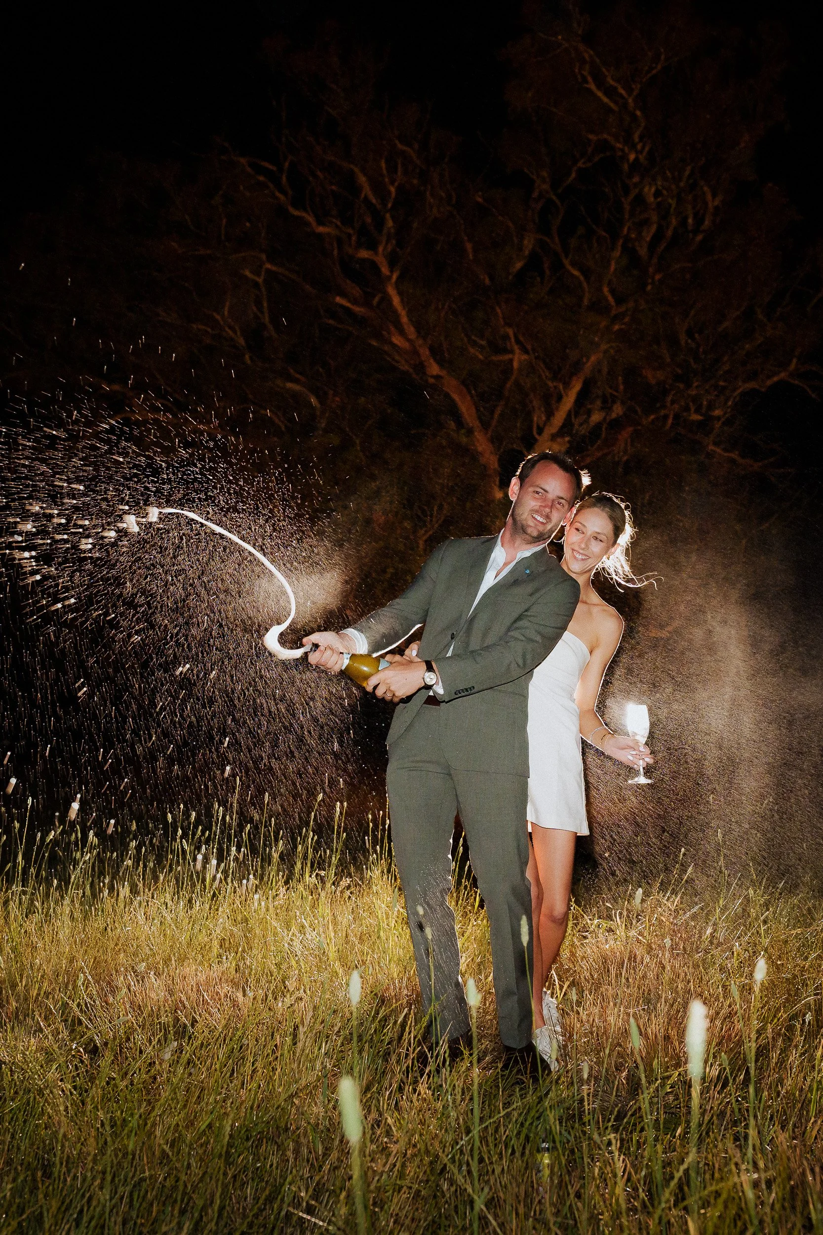 Gippsland-Wedding-Photographer_Alice_&_Nick-1088.jpg