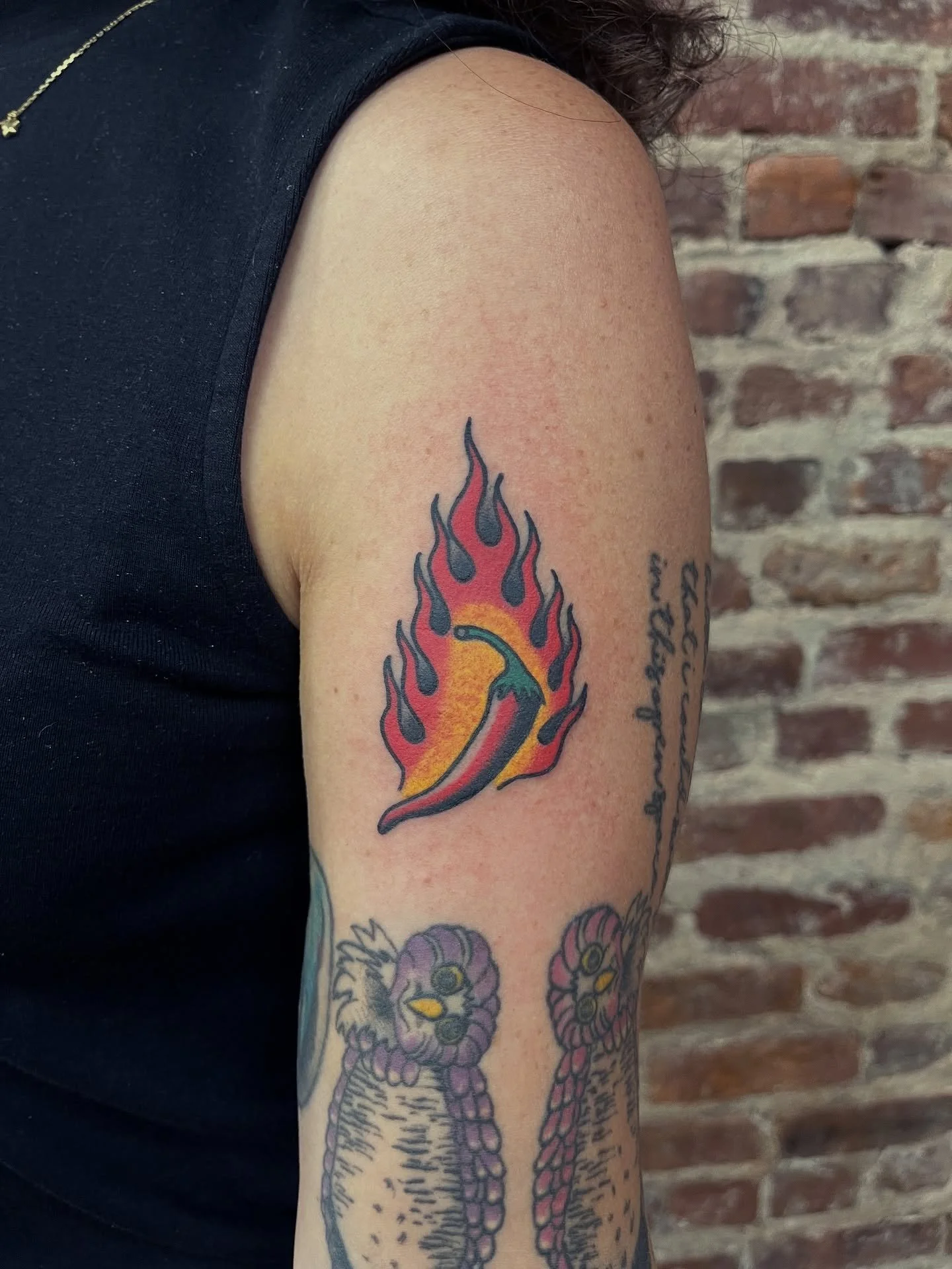 β¨ T A TT OO β¨ Swipe over to see a few tattoos made @tattoomagicnyc in Harlem and @greenpointtattooco in Brooklyn!
πAlways booking for both shops so reach out to book your appointment or consultation! Tap the link in bio to fill out my booking form!