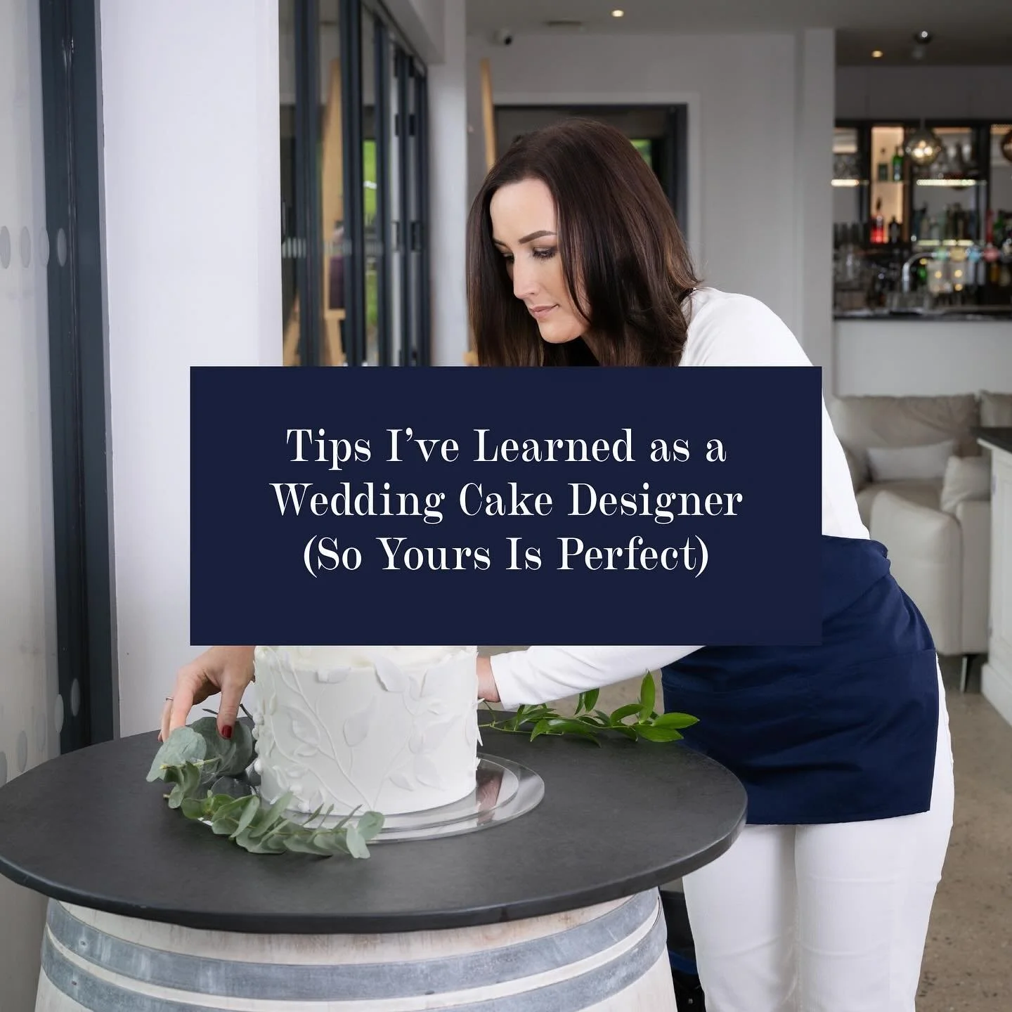Over the years of designing luxury wedding cakes, I&rsquo;ve learned a few things that make all the difference - from flavour choices to display details. Here are some of my favourite tips so yours is perfect. ✨

👉 Save this post for later &amp; sha