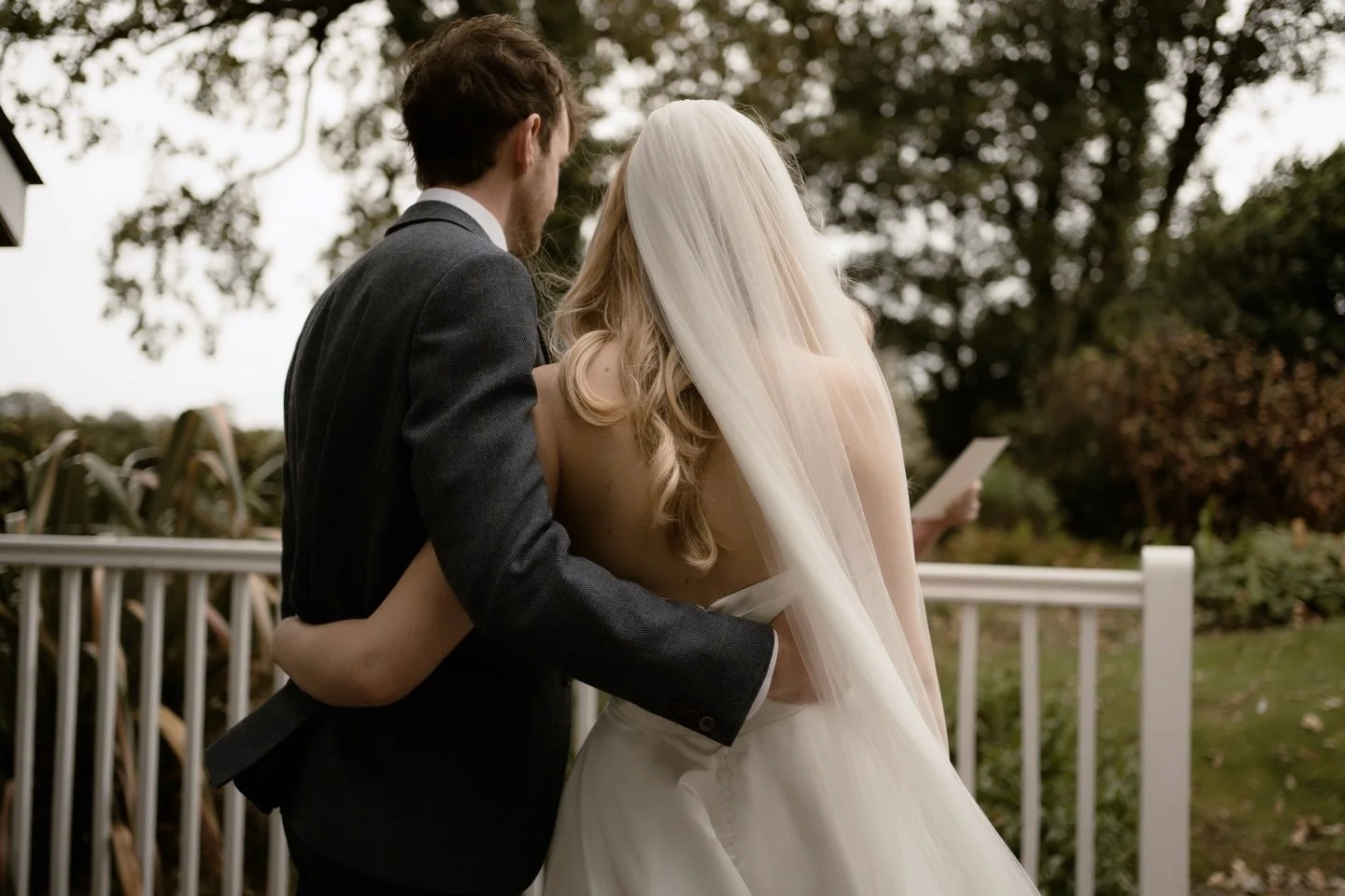 I&rsquo;ve just shared a new blog post on the website, featuring Selena &amp; Keelan&rsquo;s Devon autumn wedding @beaconsidecountryestate 🤍

From thoughtful styling to their bespoke wedding cake, it&rsquo;s been such a joy to look back through thes