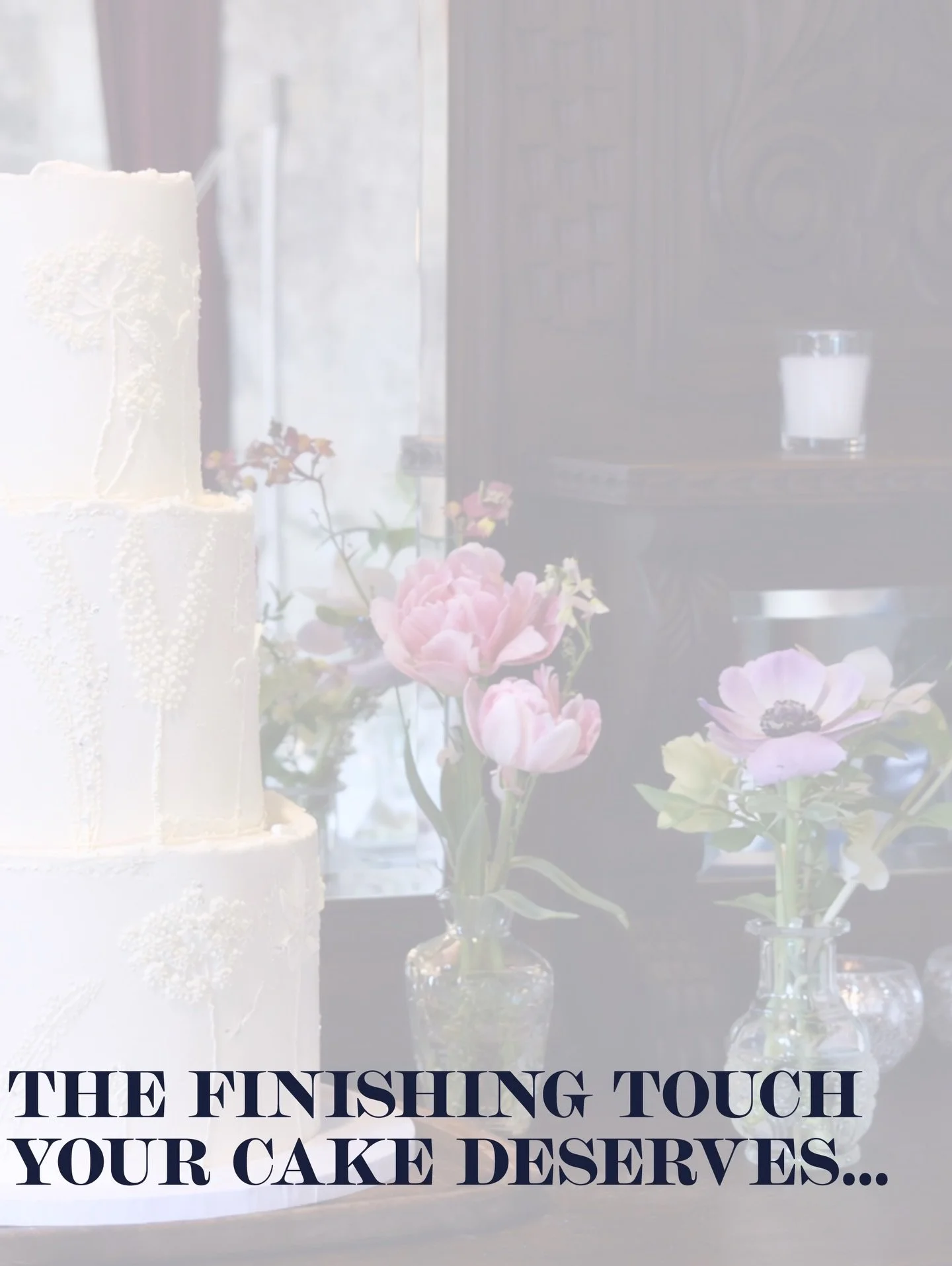 It&rsquo;s never just about the cake&hellip; it&rsquo;s about how it&rsquo;s presented ✨

I offer cake table styling to elevate the overall look, including delicate bud vases filled with fresh florals to complement your design.

These small details m