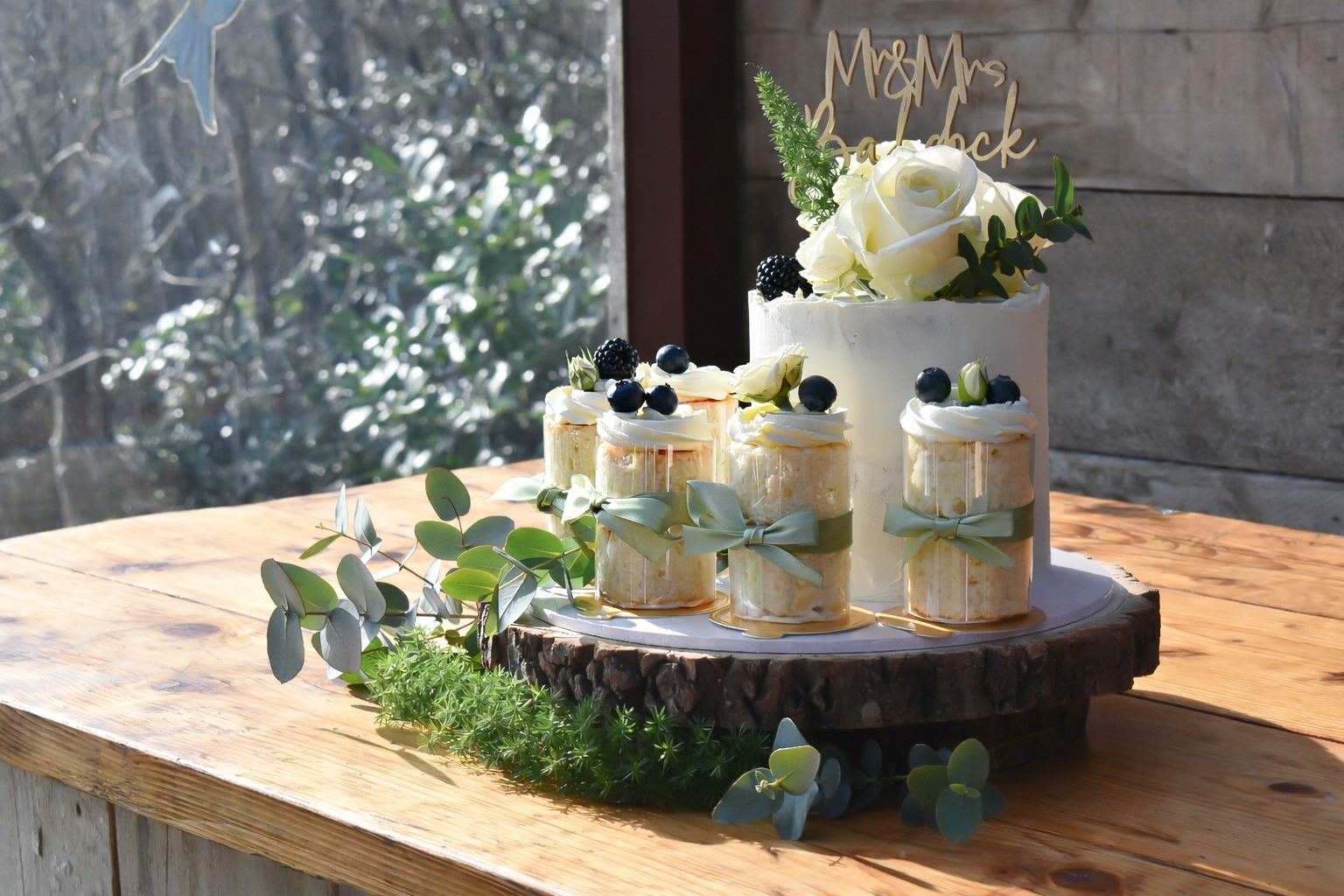 An Intimate Elopement at Treetop Escape, North Devon - a romantic woodland celebration with bespoke wedding cake design