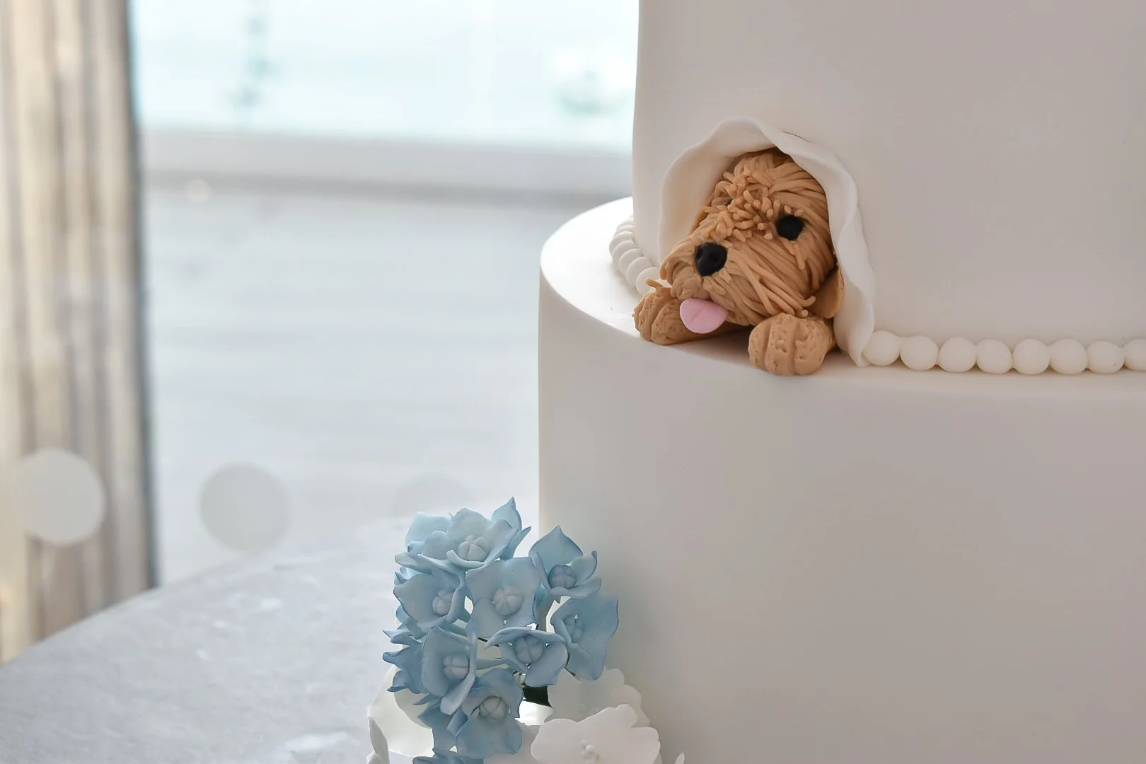 Sandy Cove Wedding Cake | Alex &amp; Amy’s Elegant Coastal Wedding Cake and Personalised Wedding Favours