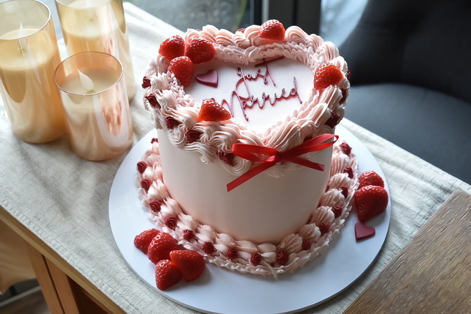 Heart-shaped elopement wedding cake in Devon and Cornwall
