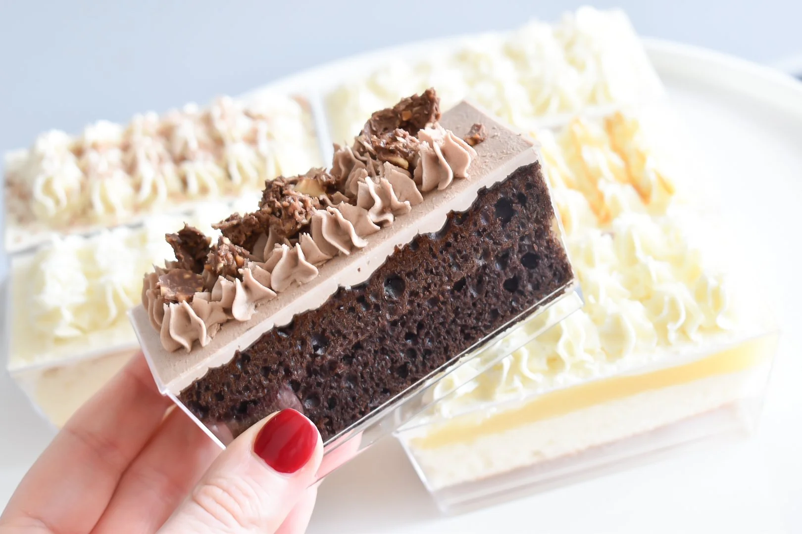 Luxury wedding cake sample taster box.