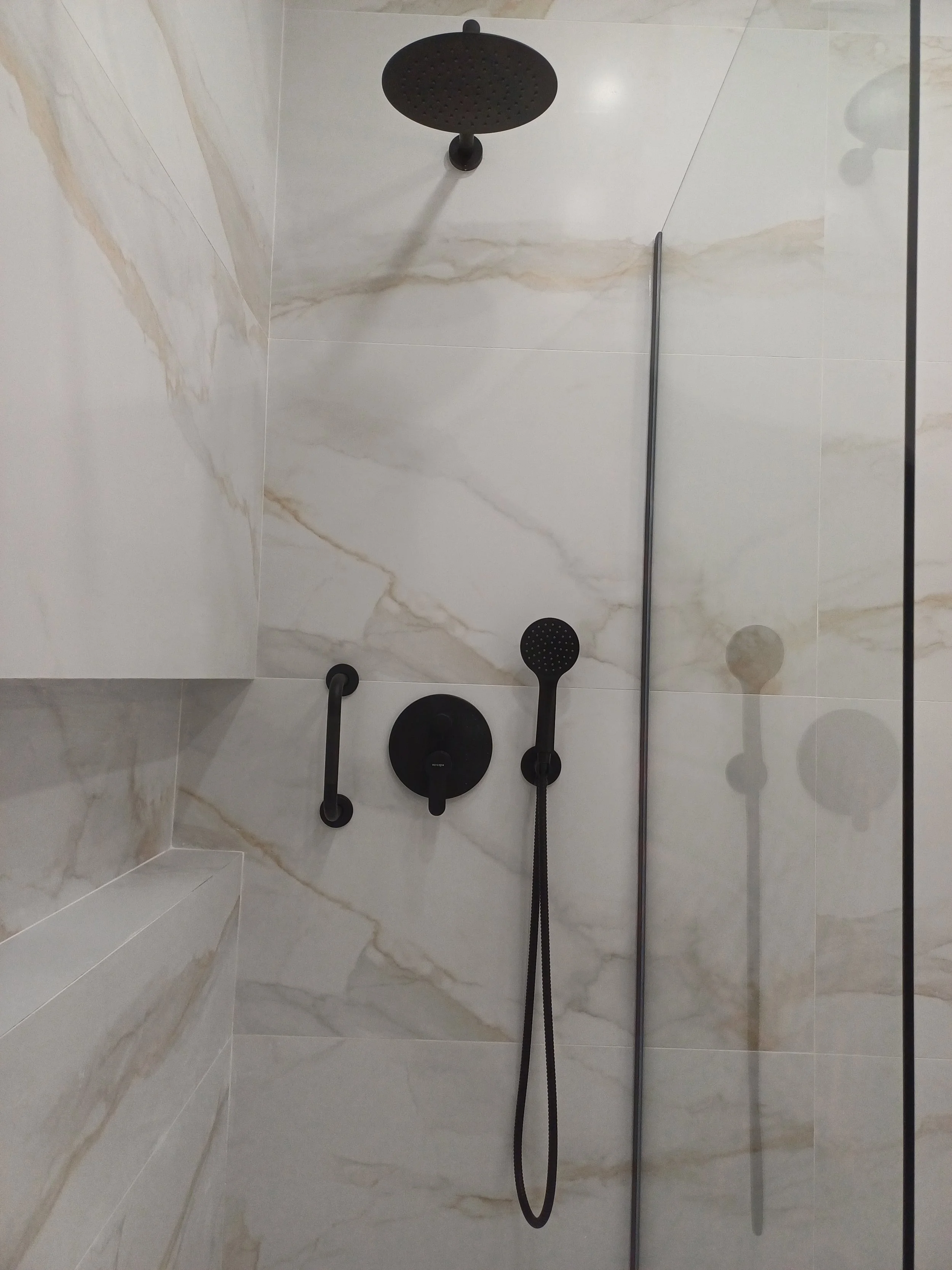 Remodelação Casa-de-Banho, Mafra