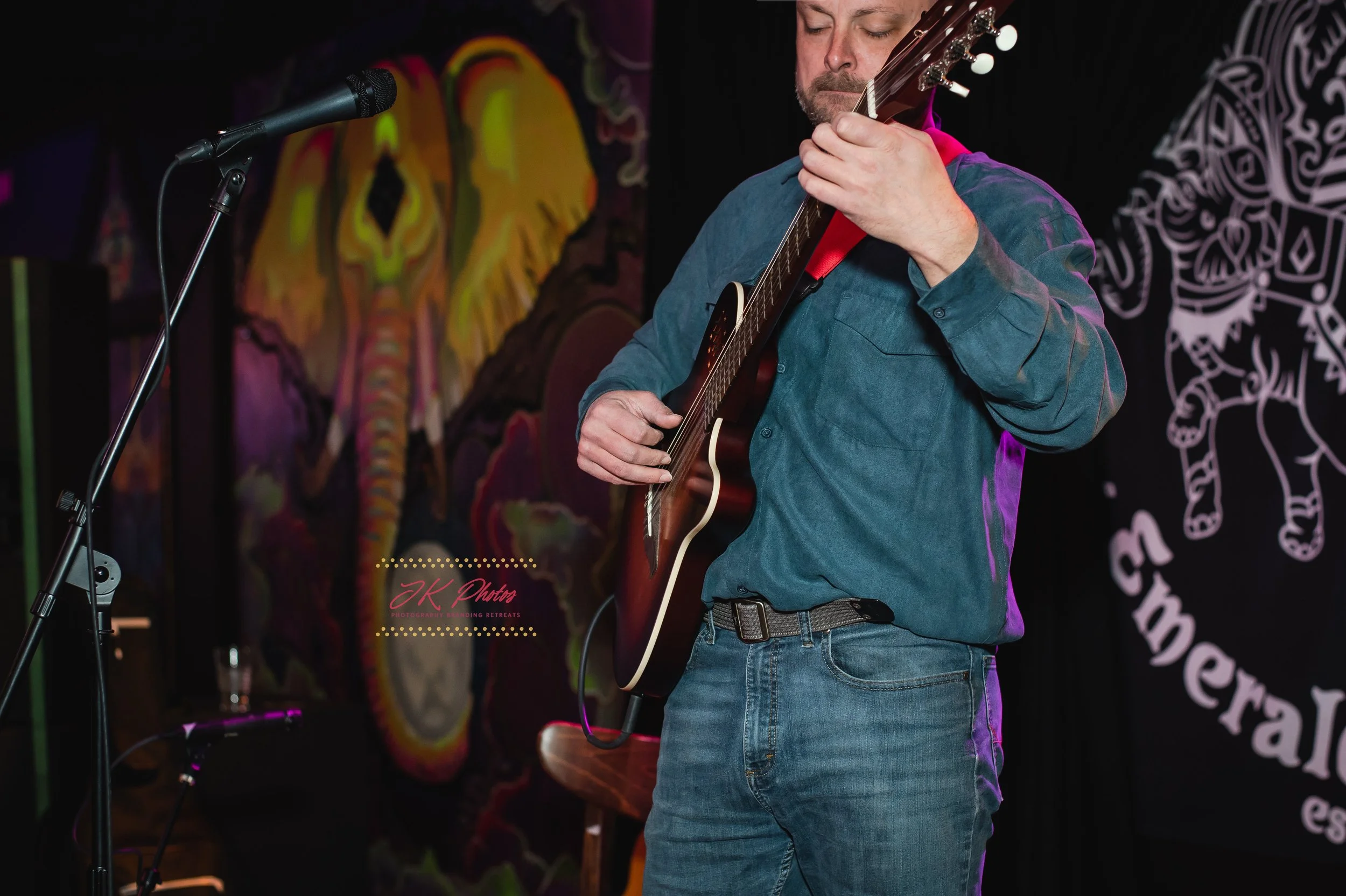 2023 Mike Guitar 2.jpg