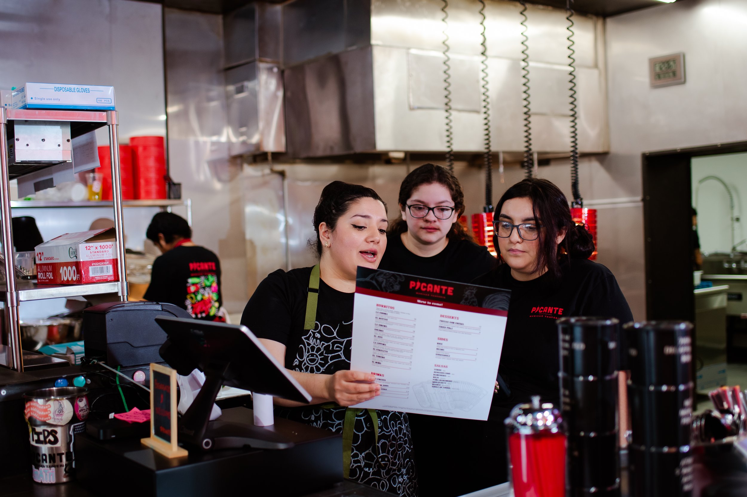 2023.03 Picante Branding-118.jpg