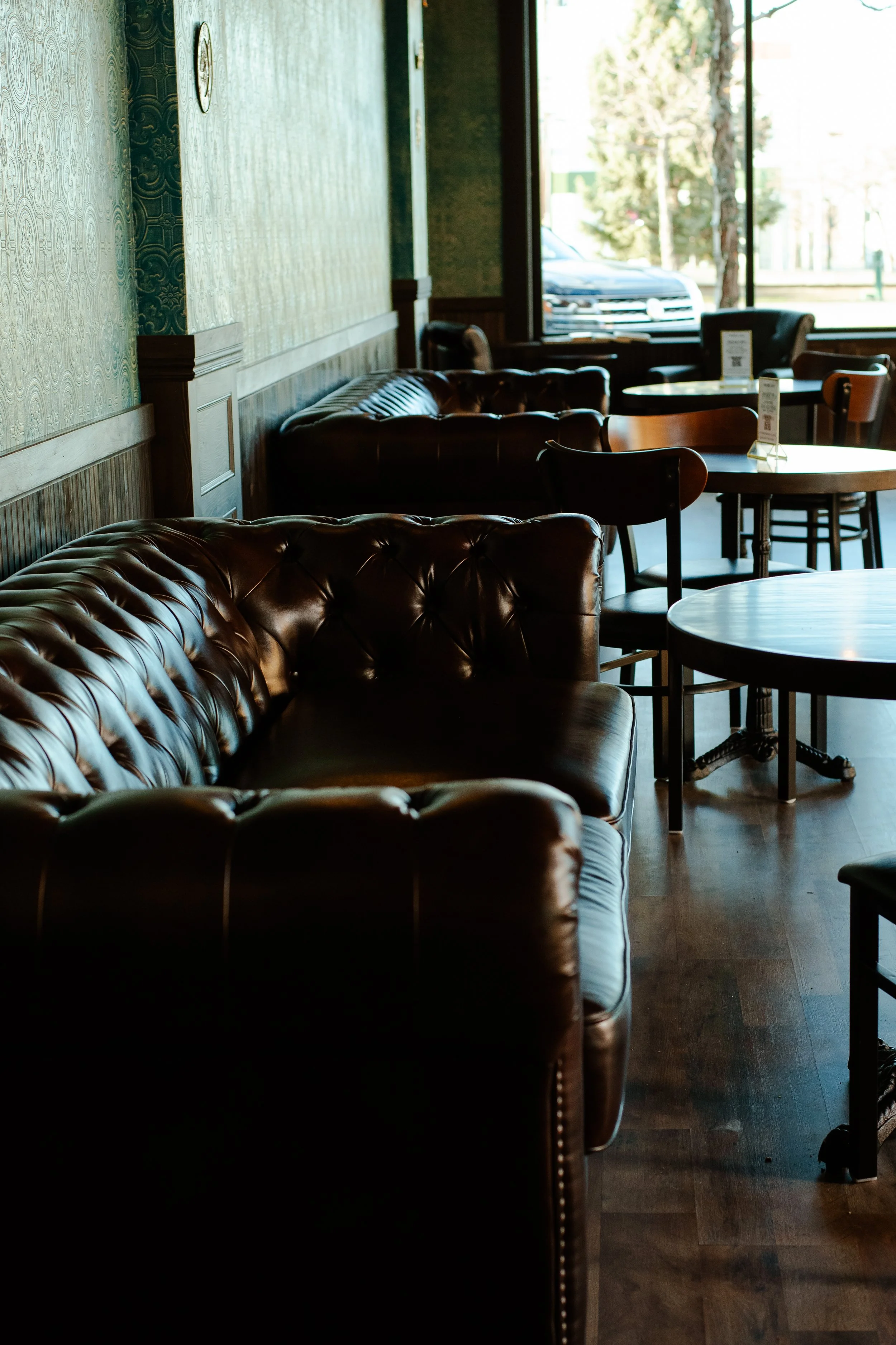 2024.03 Blackthorne Pub Branding-3.jpg