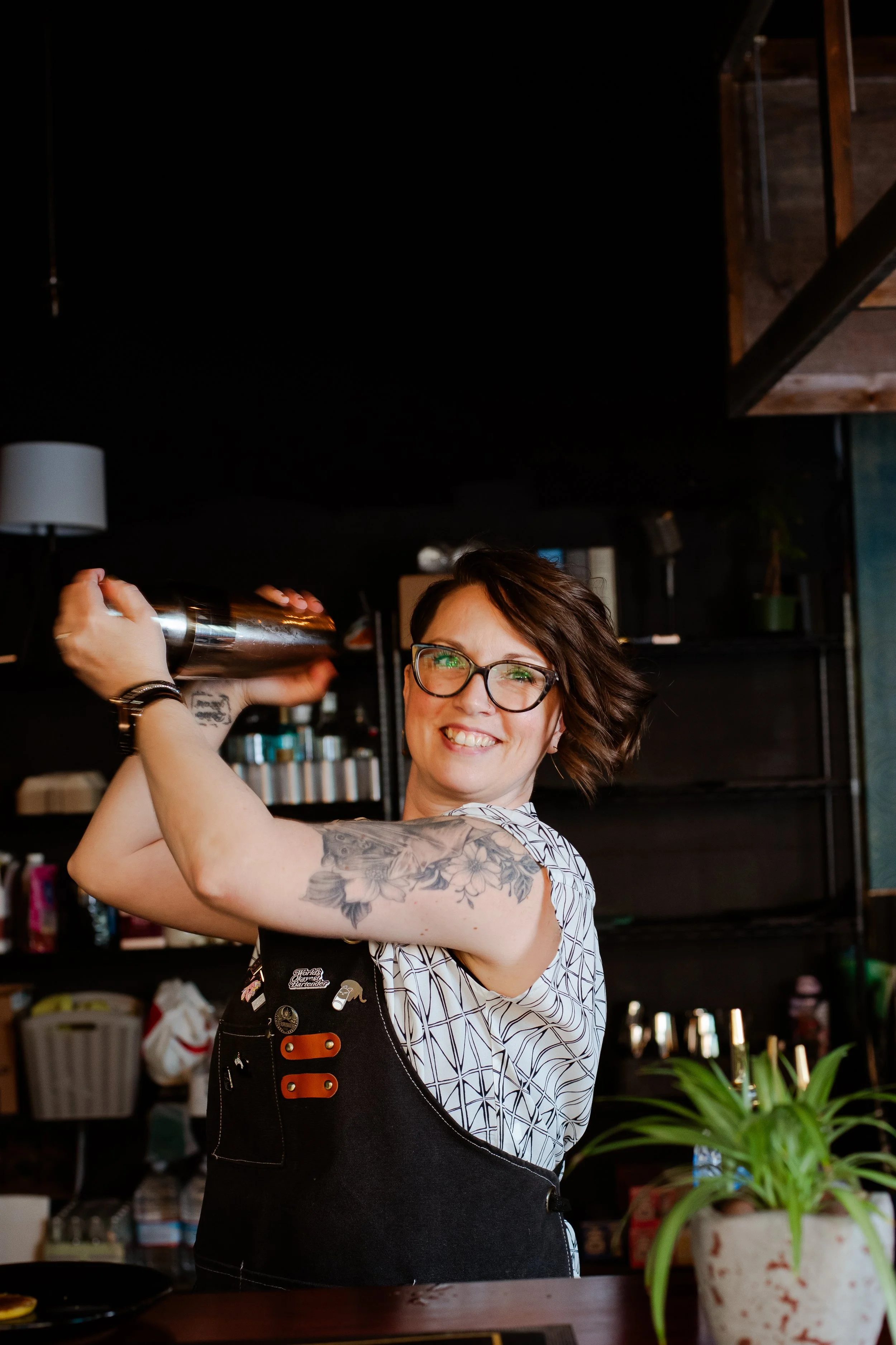 2024.03 Blackthorne Pub Branding-21.jpg