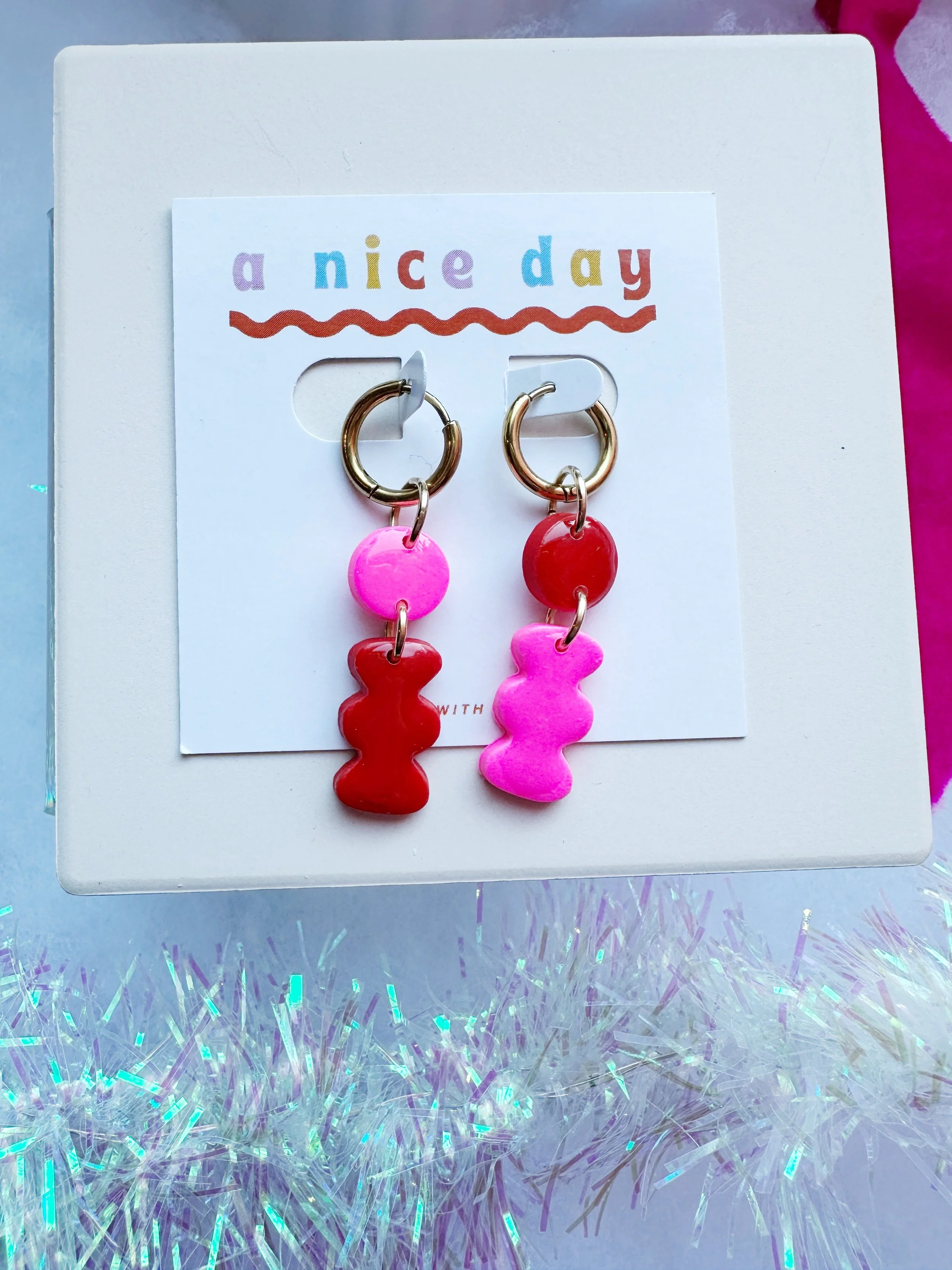 Squiggle Dangle Pink/Red