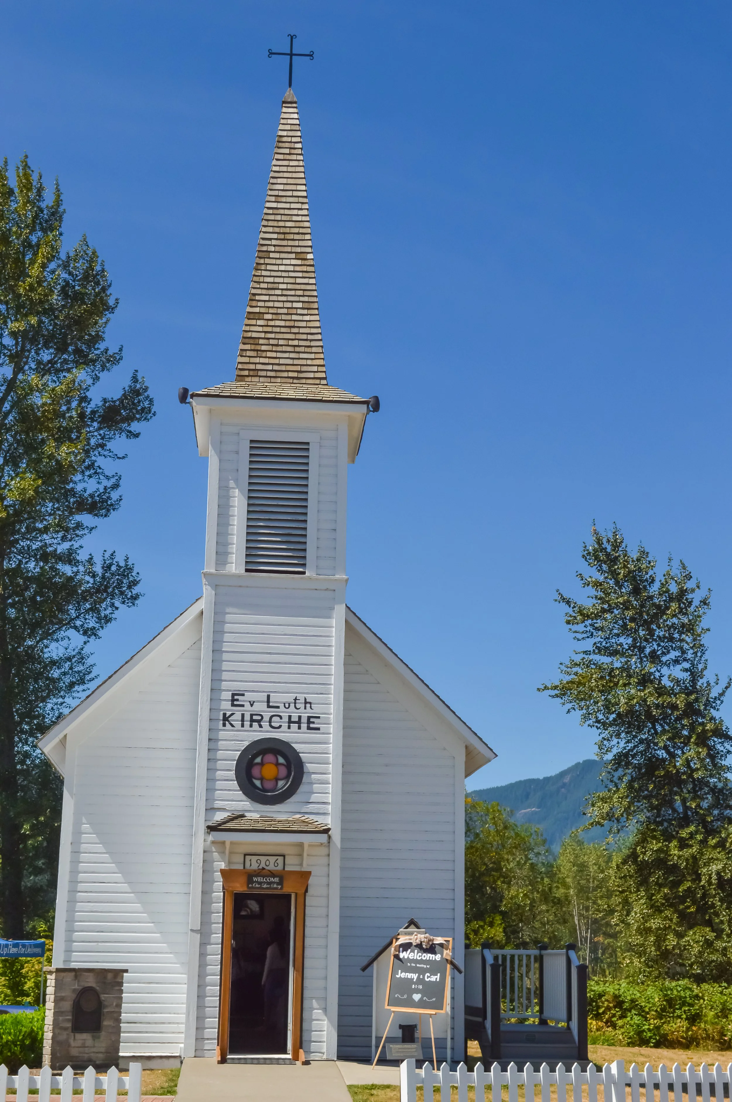 Jenny & Carl Wedding-8.jpg