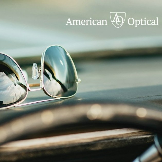American Made Barry Seal's Aviator Sunglasses original movie prop