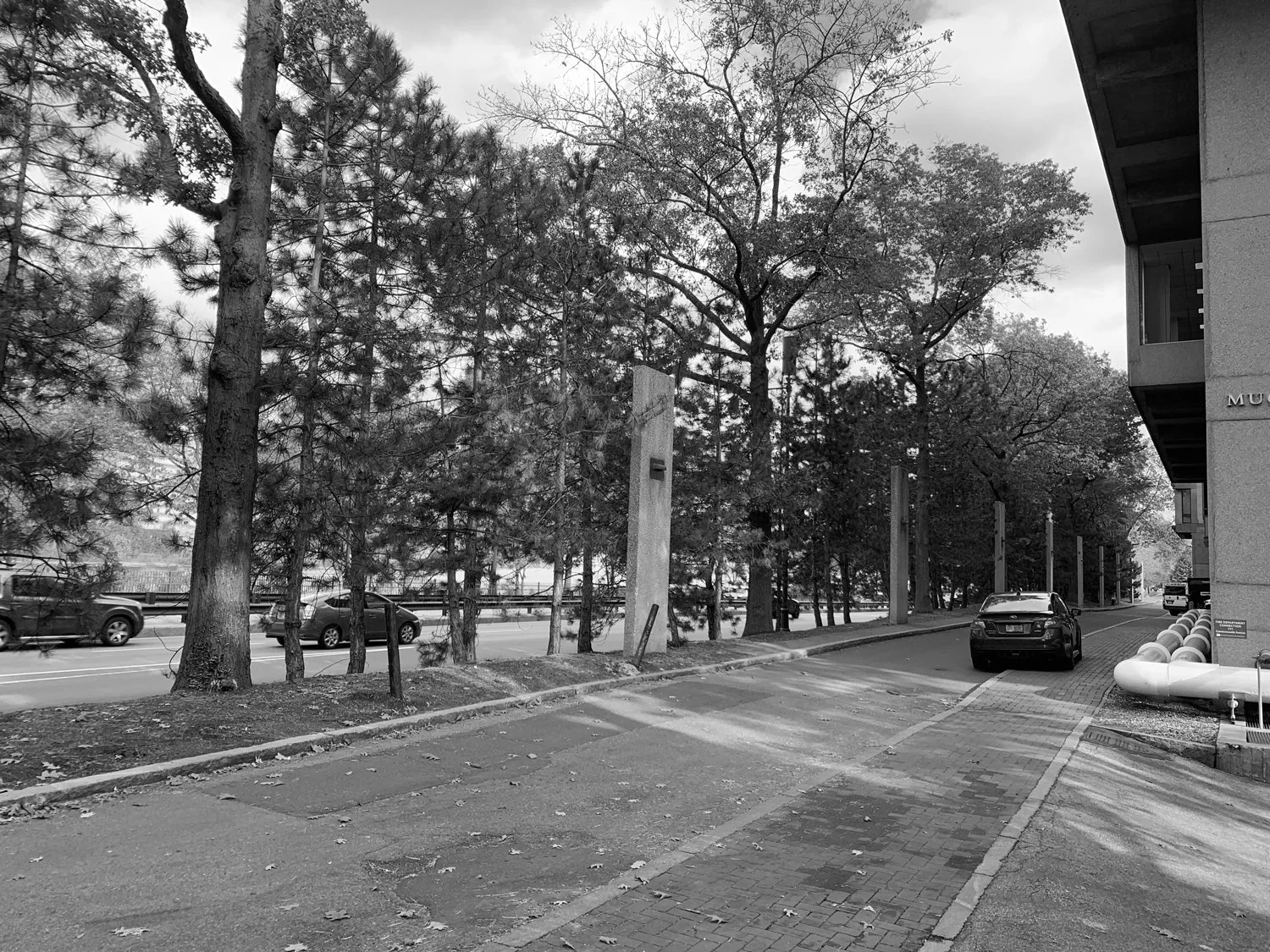 MugarLibrary_ExistingStreet_BW_1500w.jpg