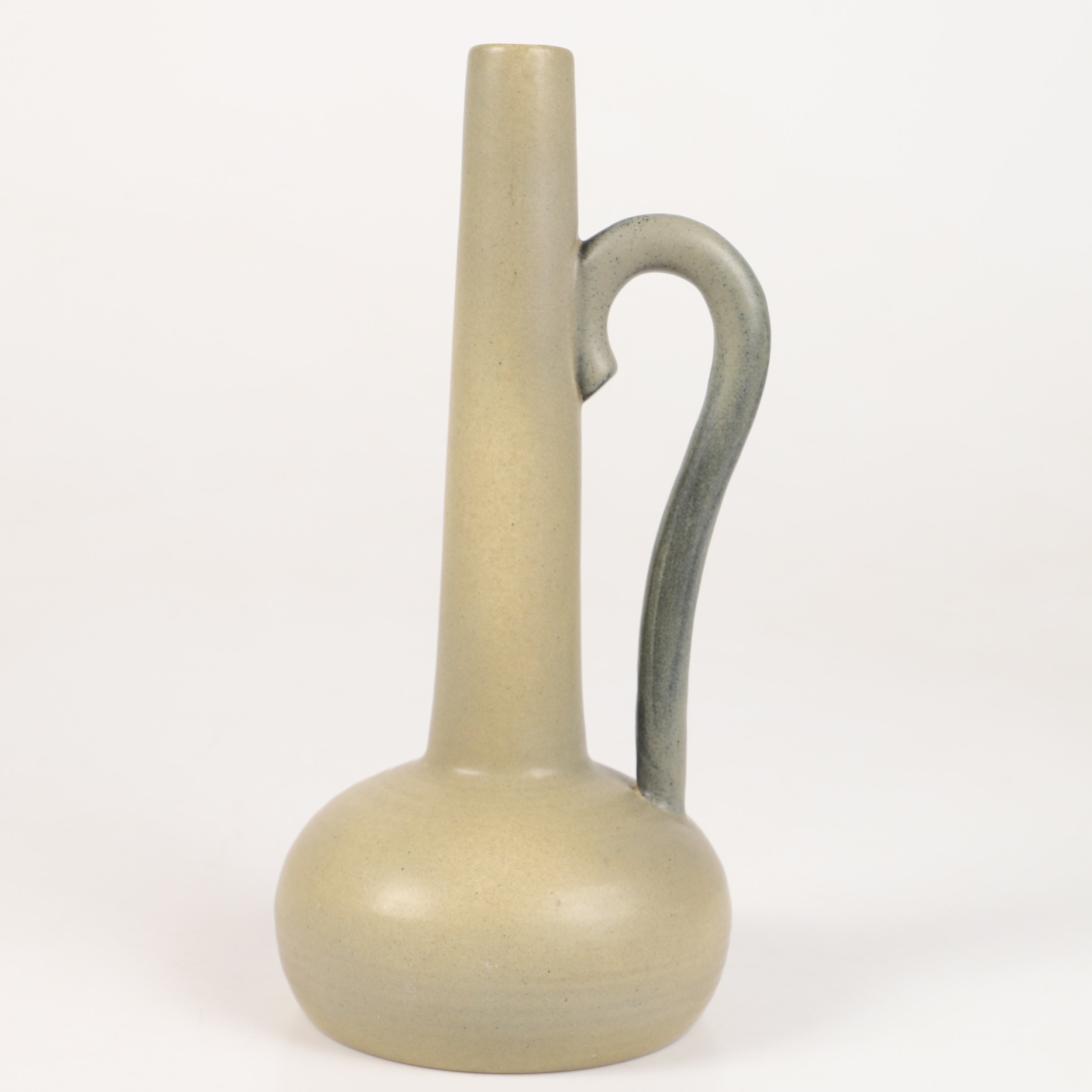 ÅKE HOLM ceramic jug_Höganäs_1.jpg