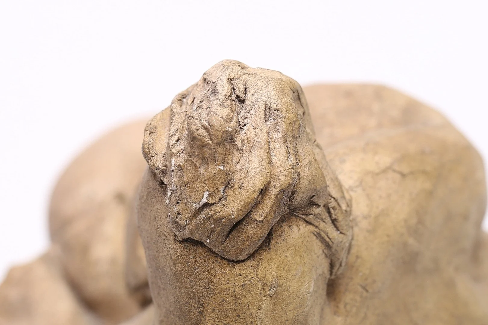 Reading nude_patinated plaster_6.jpg