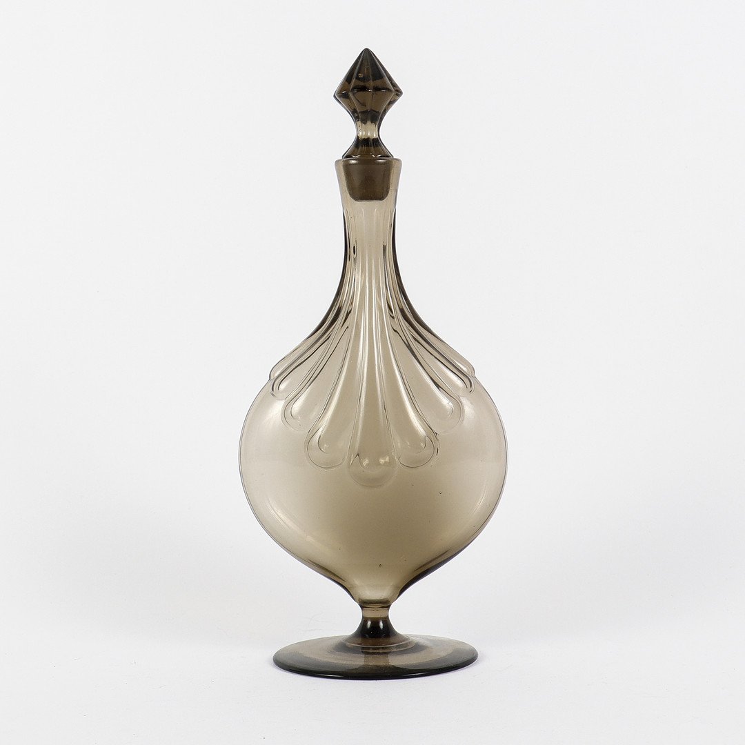 Simon Gate Decanter_1.jpg